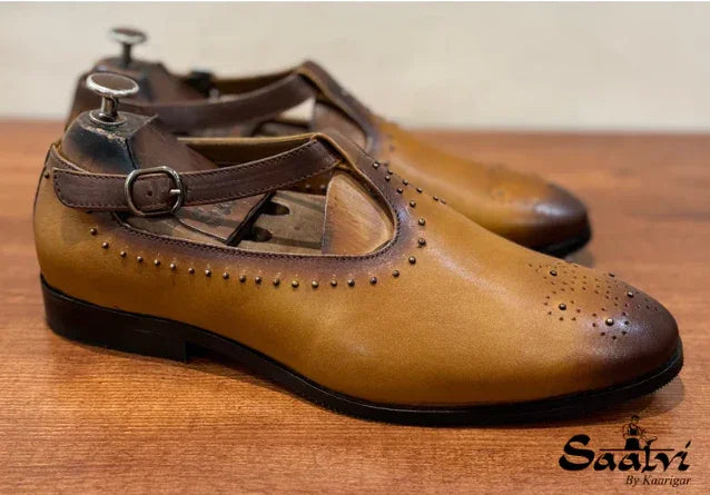 Top 5 Occasions To Wear Saalvi’s Handcrafted Traditional Shoes for Men
