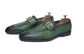 The Art of Handcrafted Shoes: How Saalvi Brings Tradition And Style to Men's Footwear