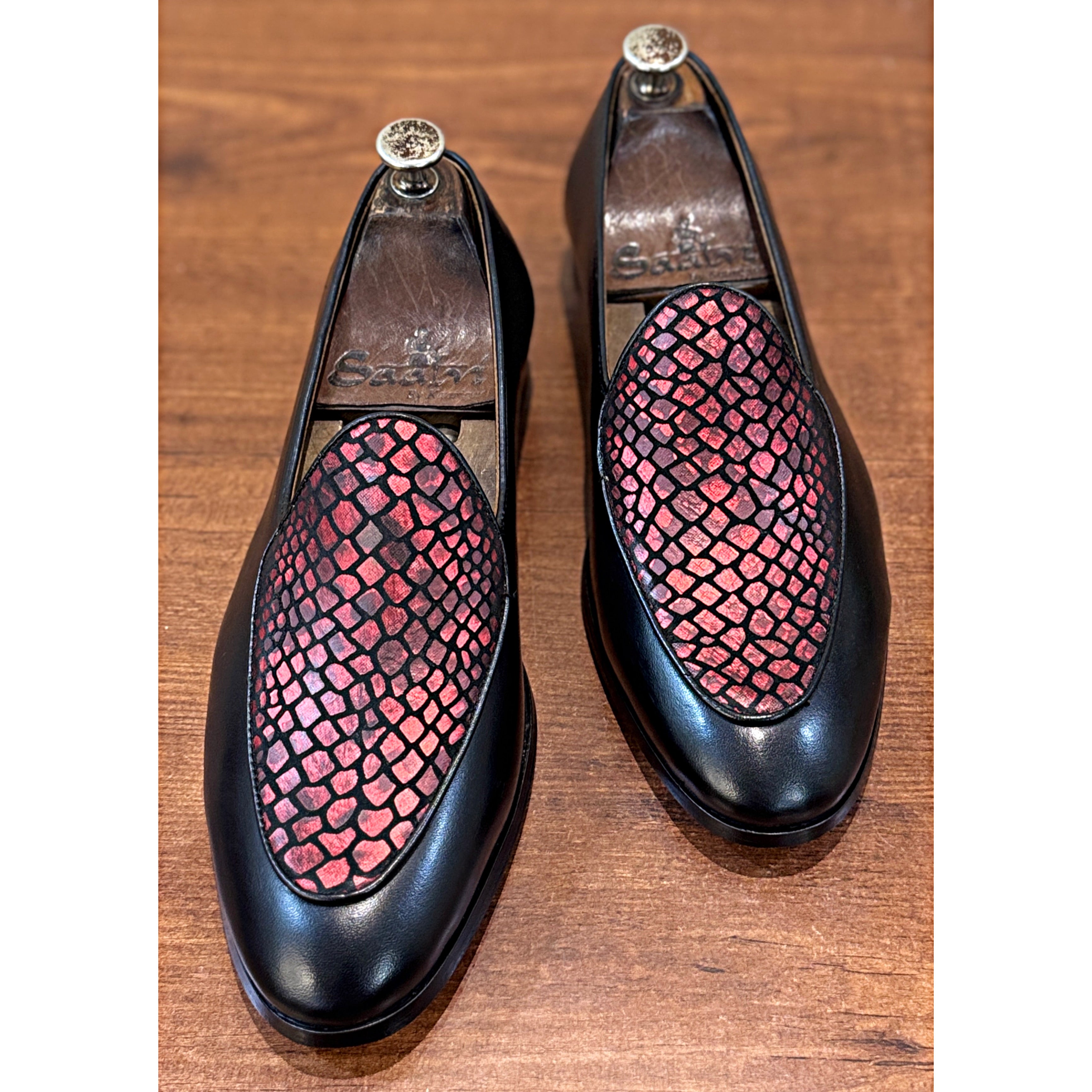 Savoy Spectator Riviera Python Panel Loafers – Black & Crimson