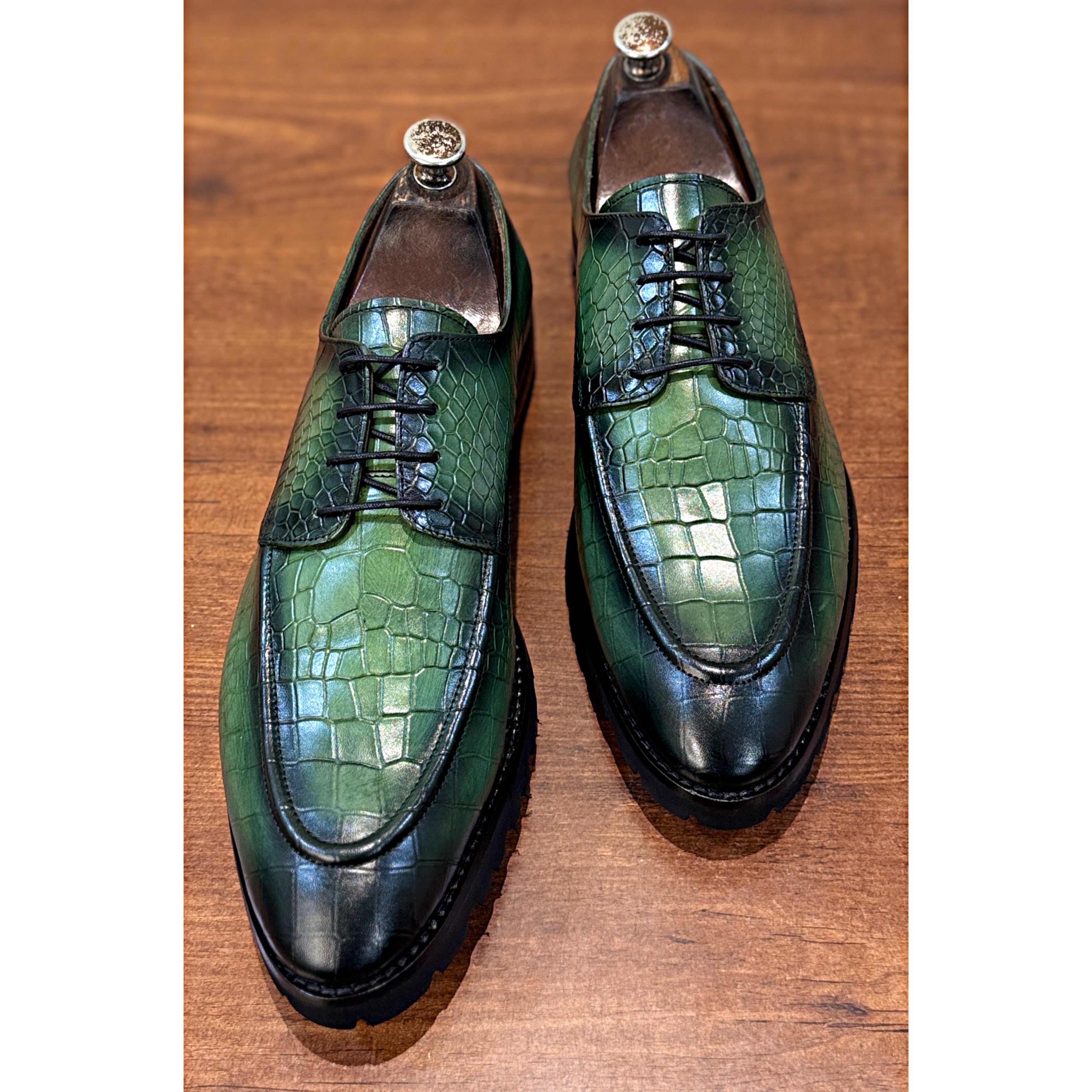Green Croc-Embossed Leather Derby Shoes – Luxury Textured Formal Dress Shoes