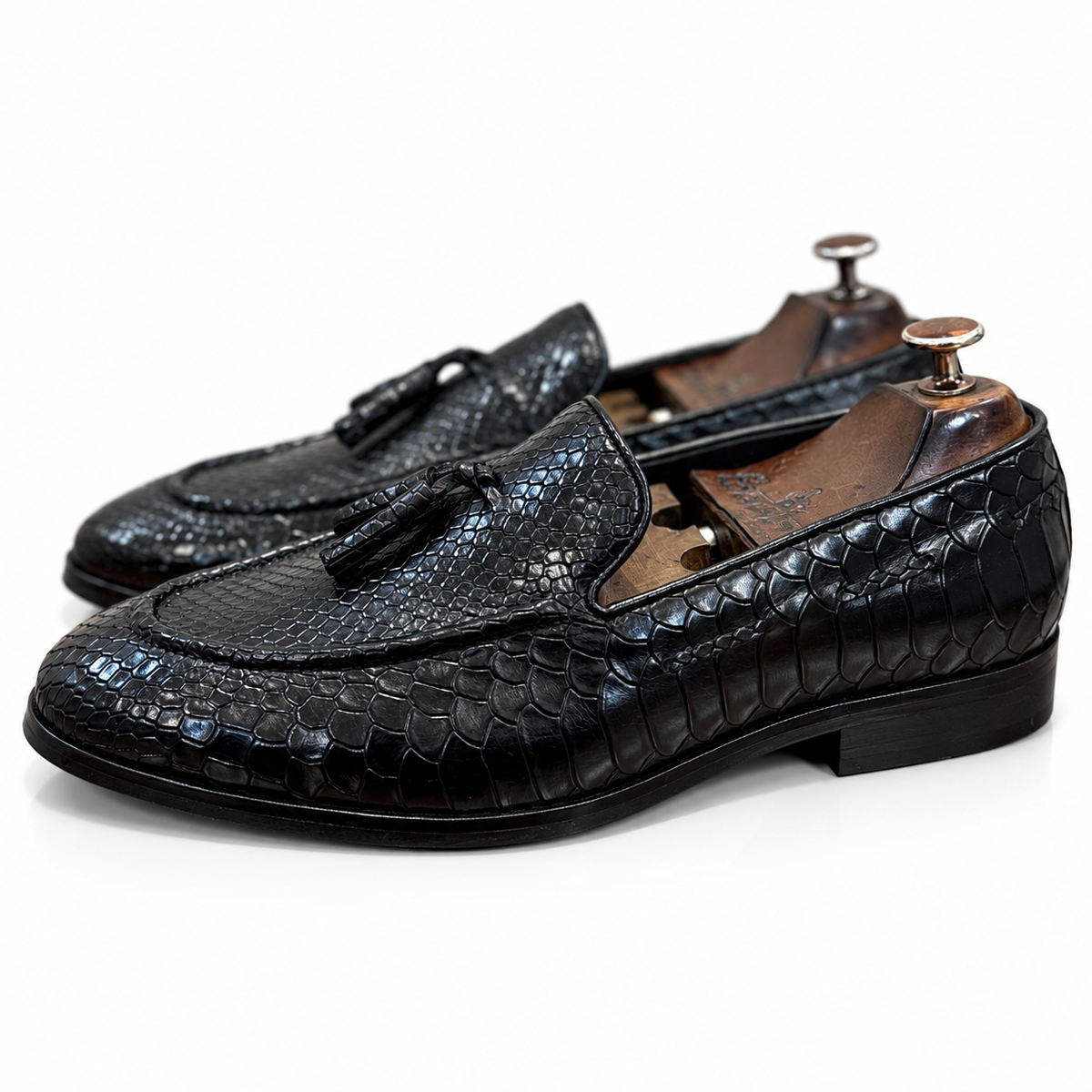 Noir Serpent Royale Tassel Loafers