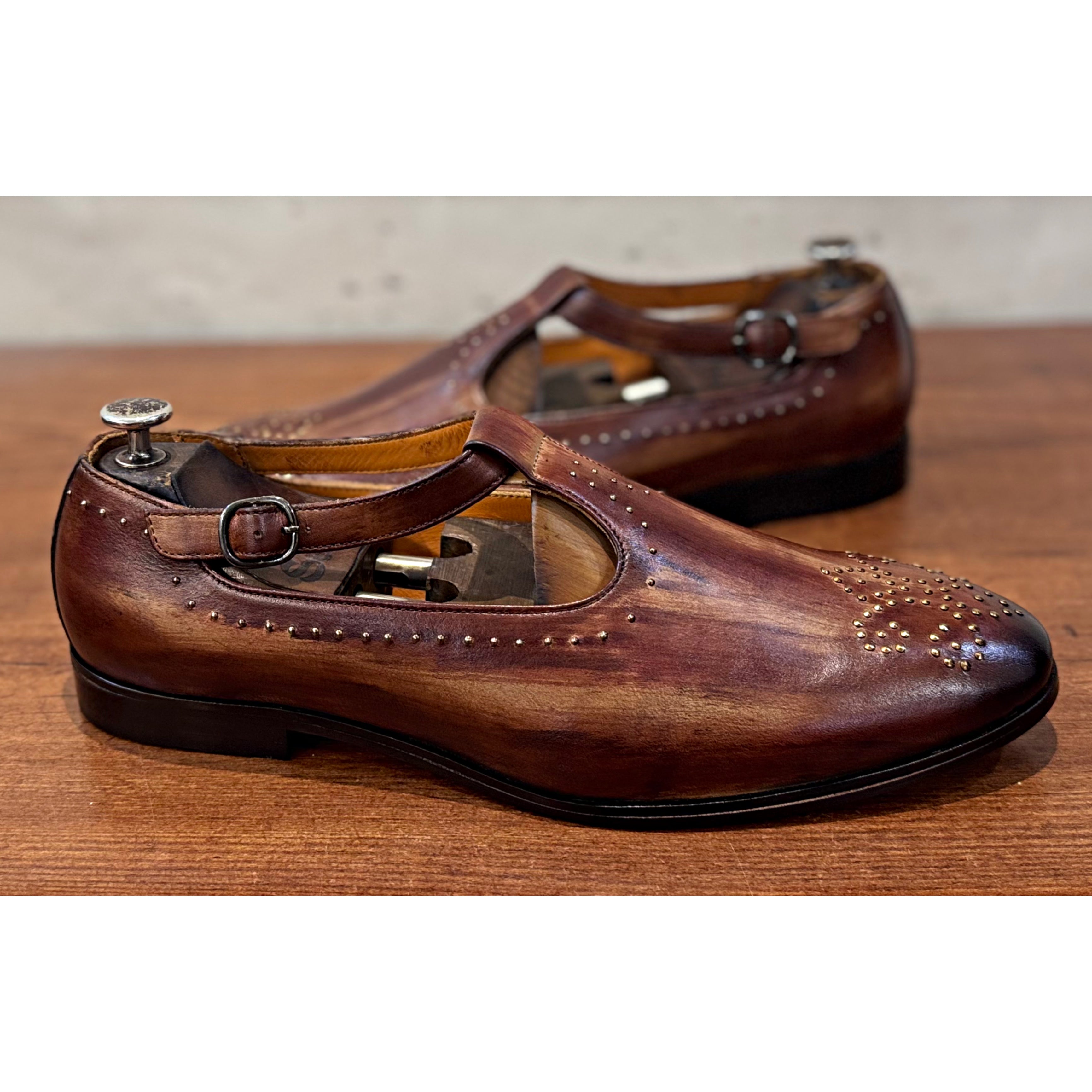 Hand Patina Sandals With Bajri