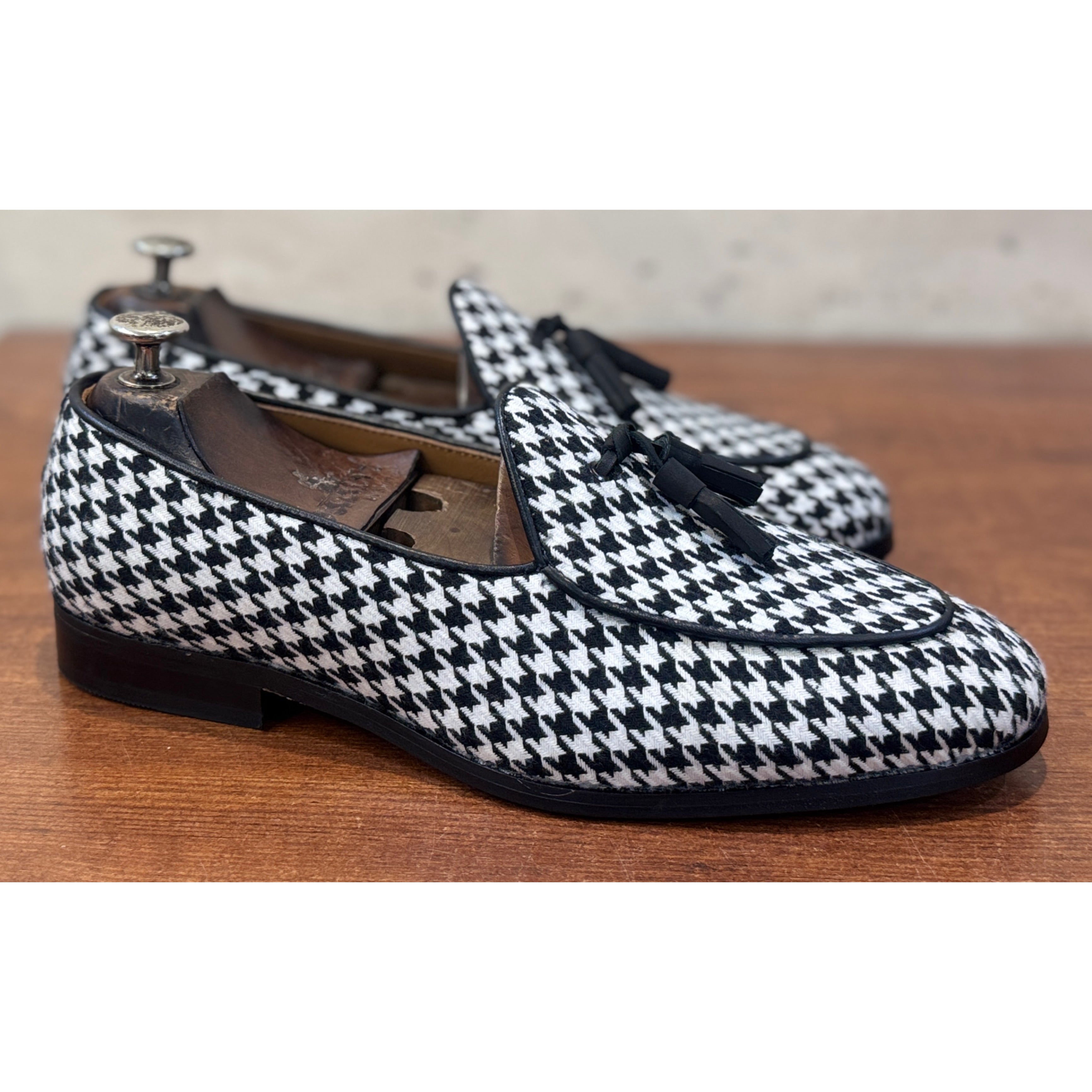 The Windsor Houndstooth Tassel Loafer
