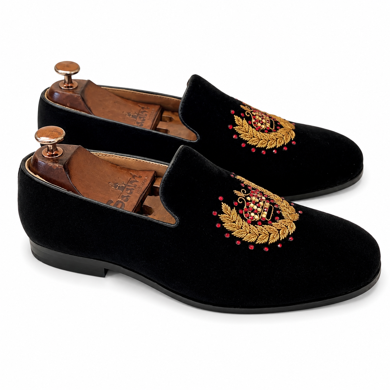 Crown Zardosi Embroidery With Steam