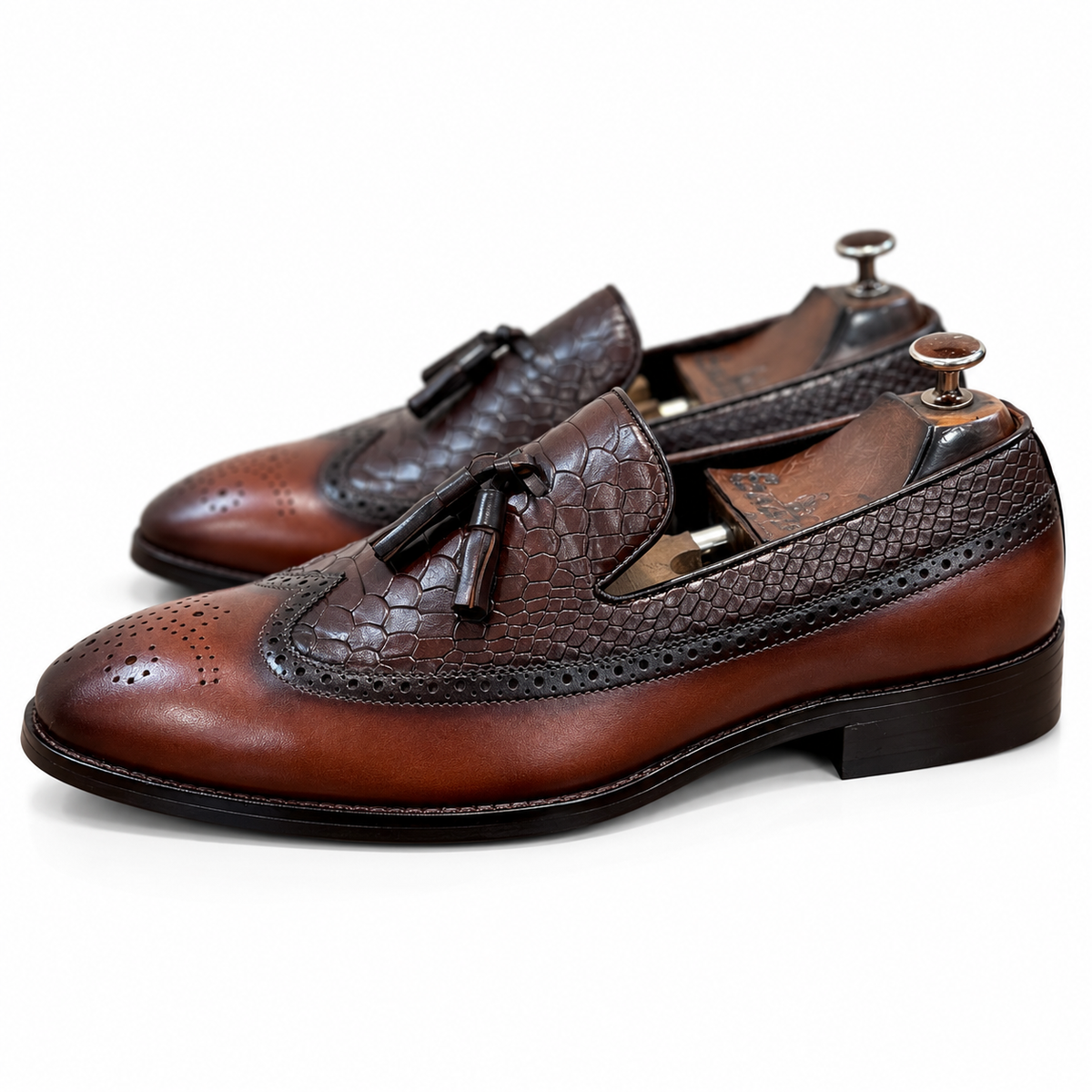 Cognac Serpente Wingcap Tassel Loafers