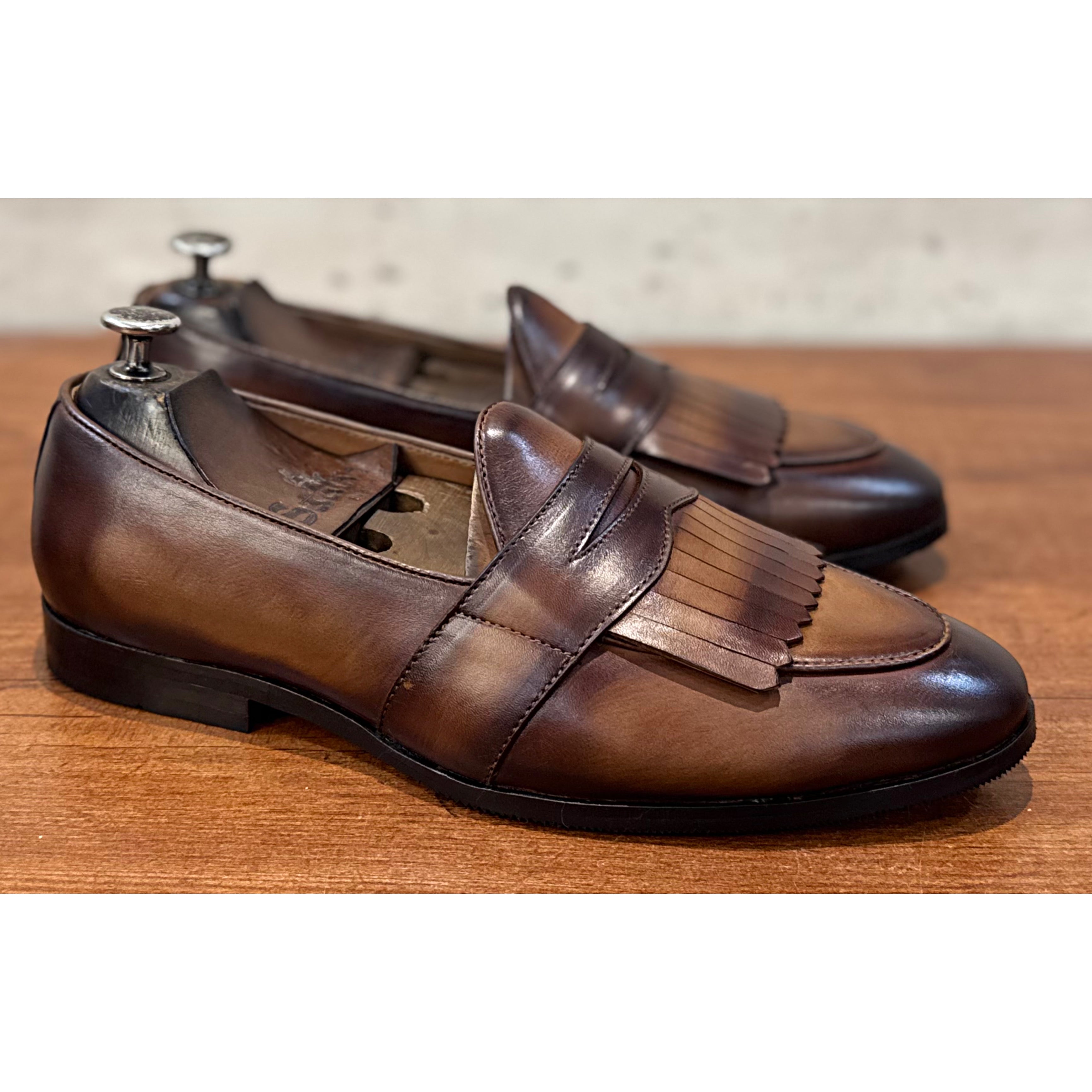 Belgian Loafers With Fringes Hand Patina