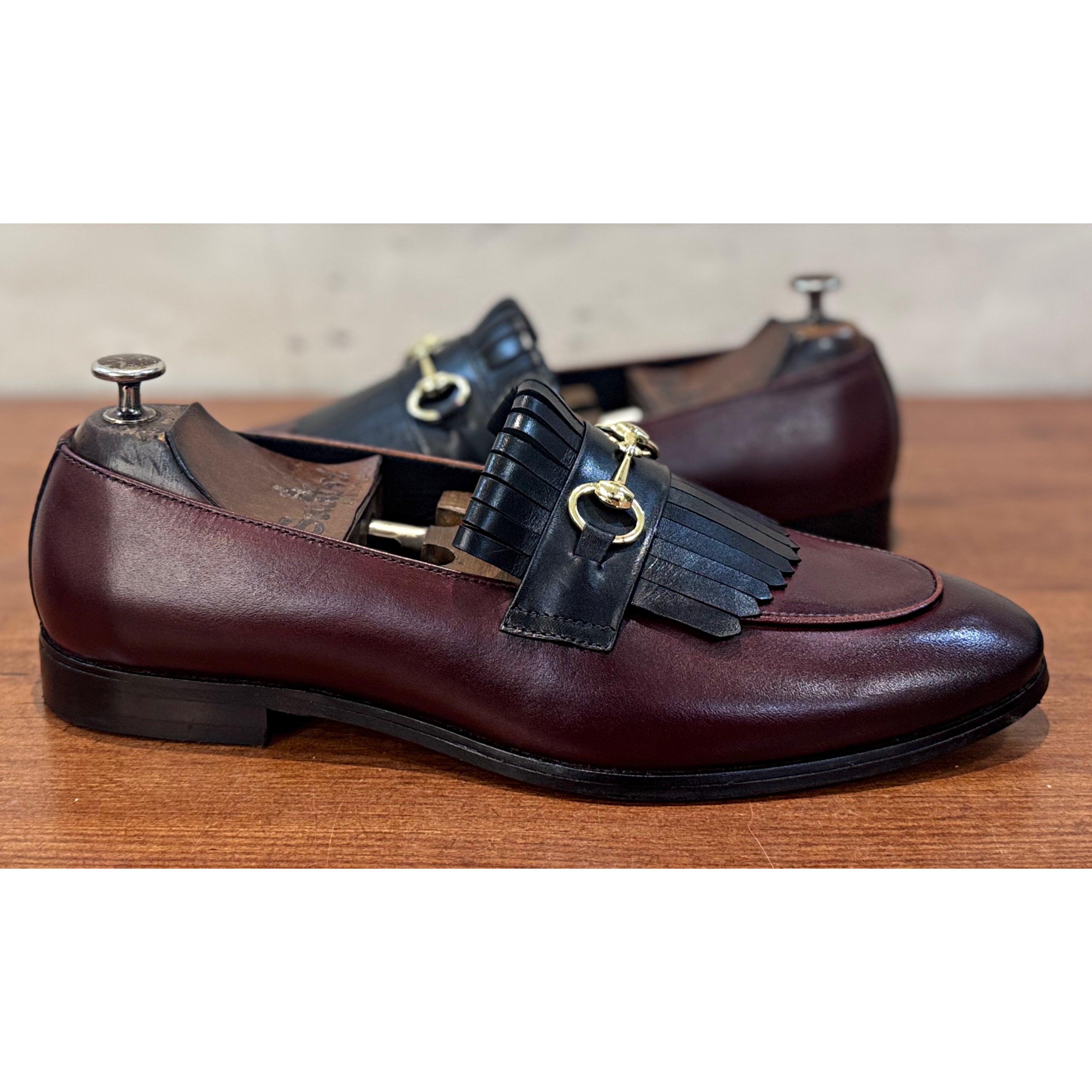 Horsebit Loafers With Fringes Bordo