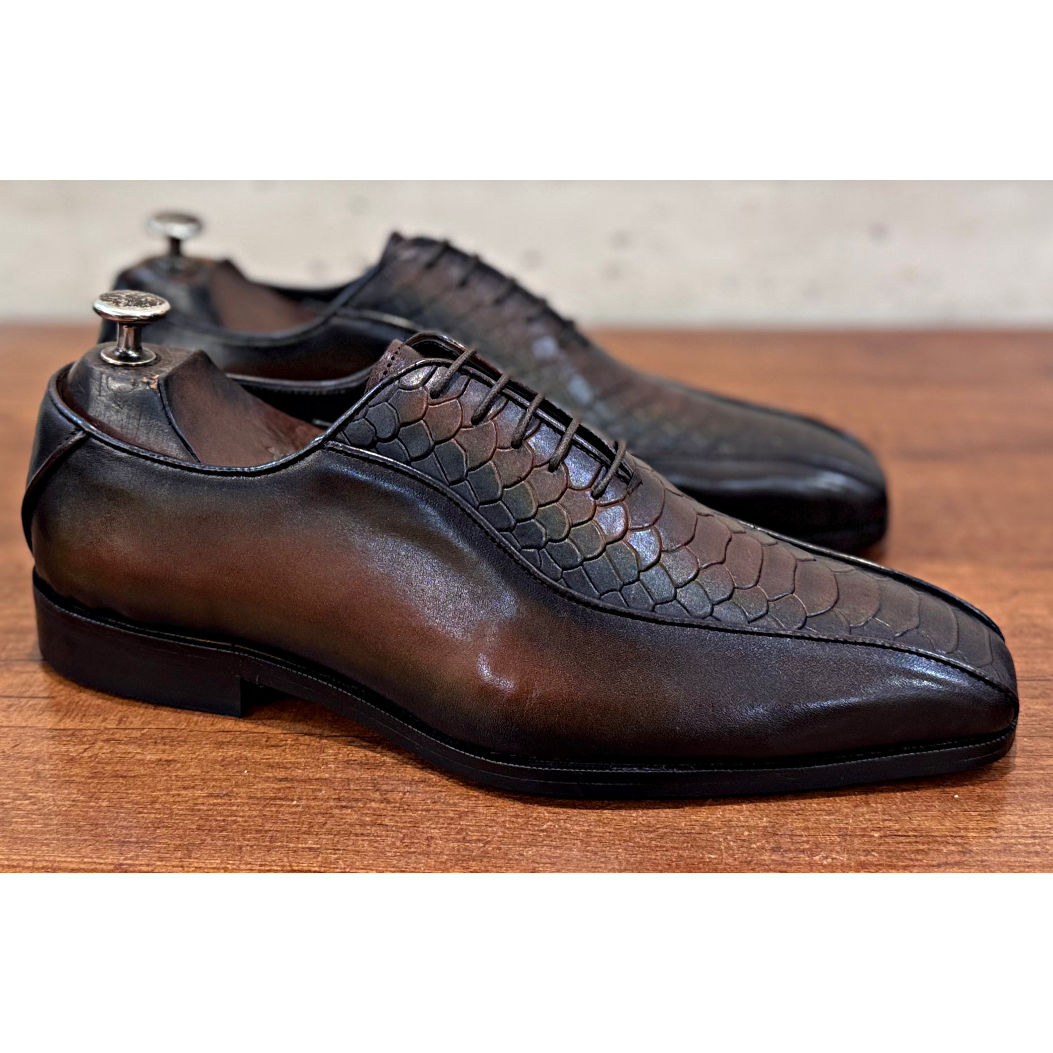 Python Embossed Oxfords Green Hand Patina