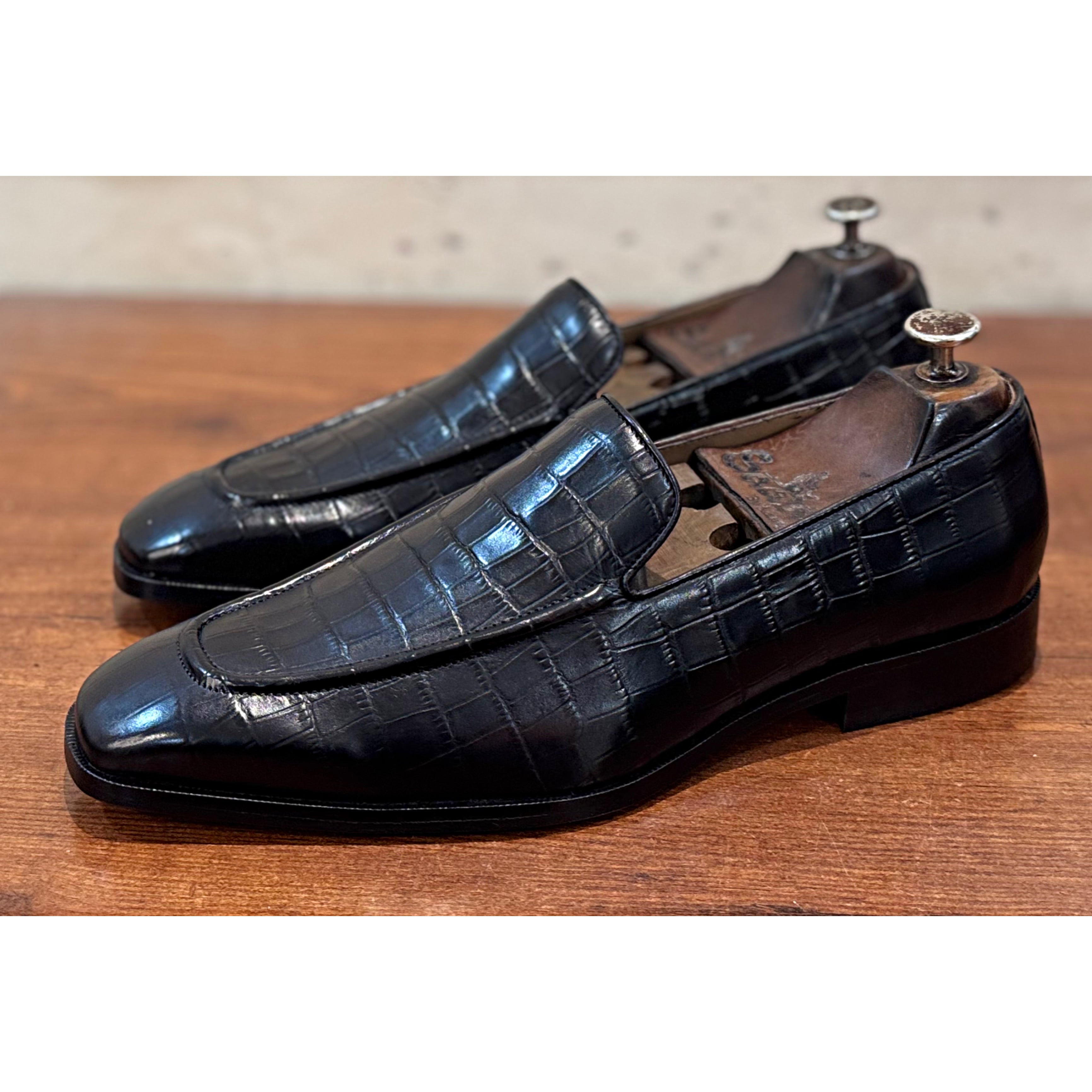 Classic Black Croco Loafers T