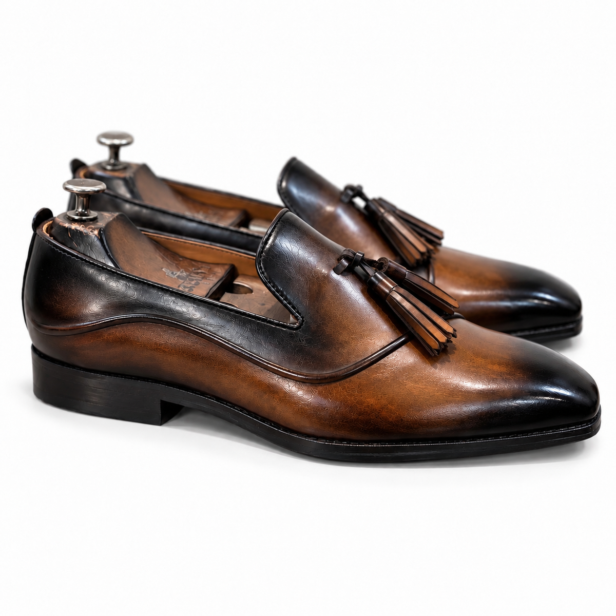 Auburn Noir Embossed Tassel Loafers