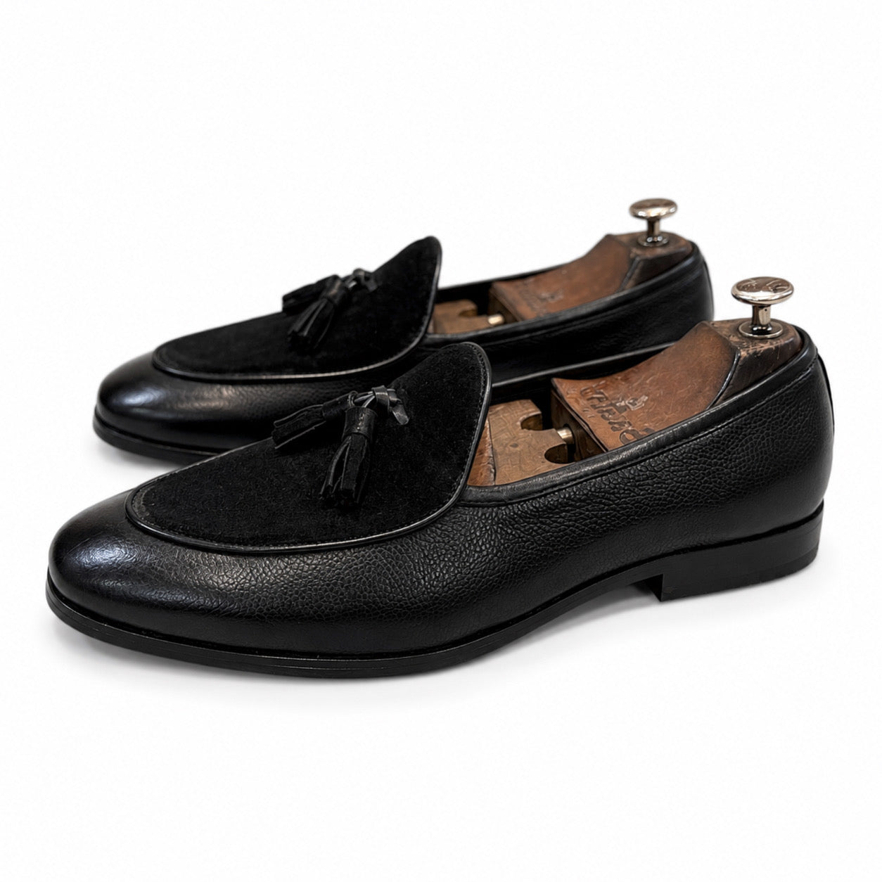 The Noir Élite Tassel Loafer