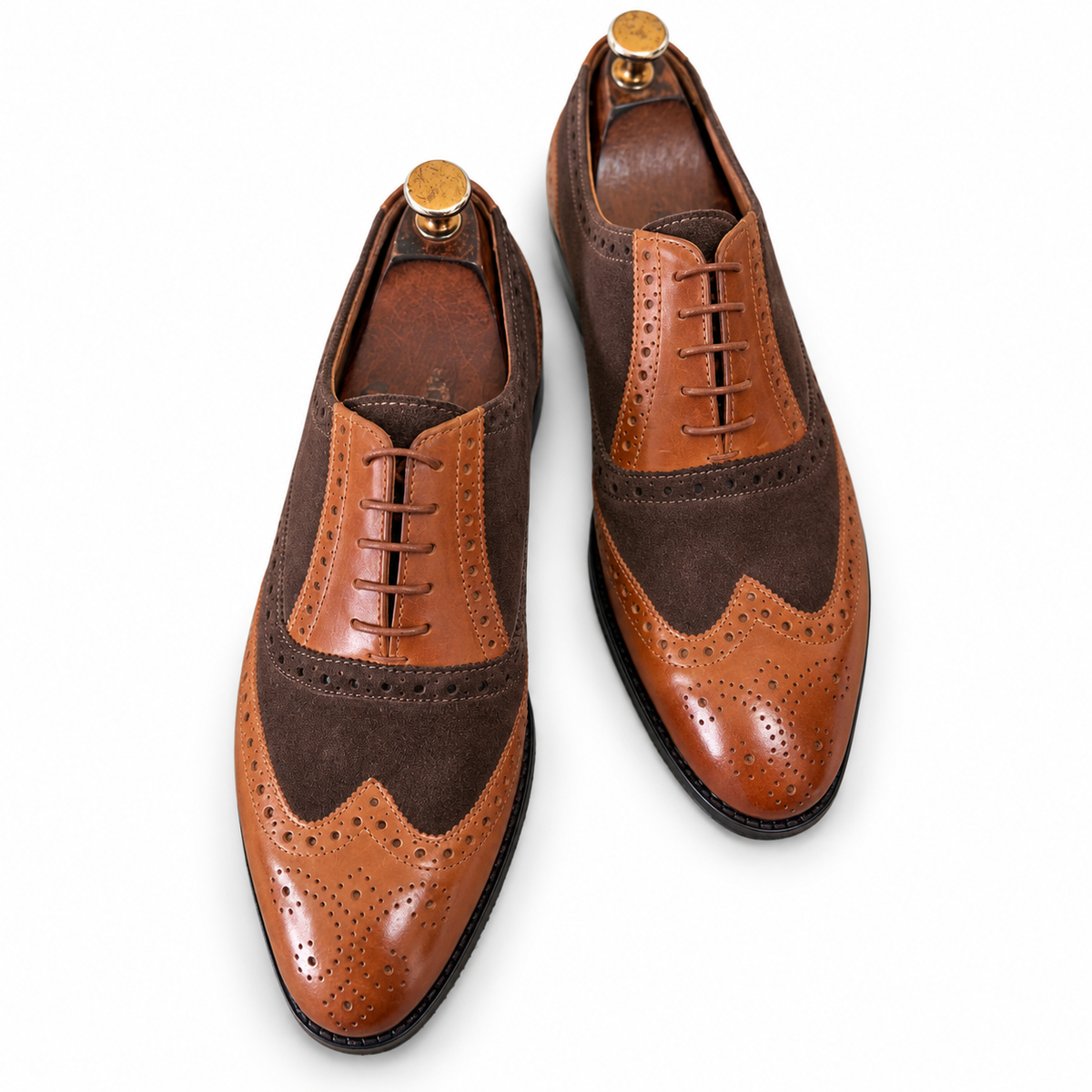 Arden Two-Tone Wingtip Brogue Oxford Shoes