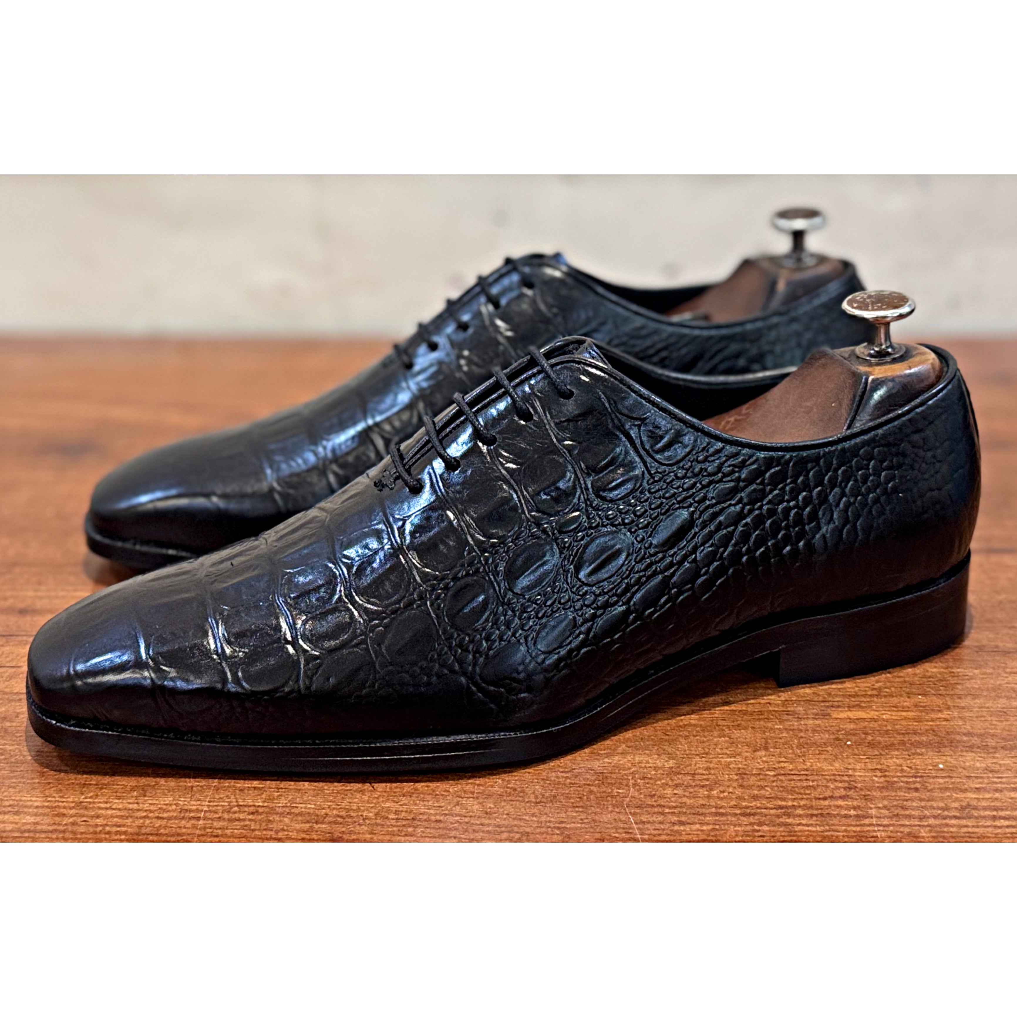Black Croco Oxfords