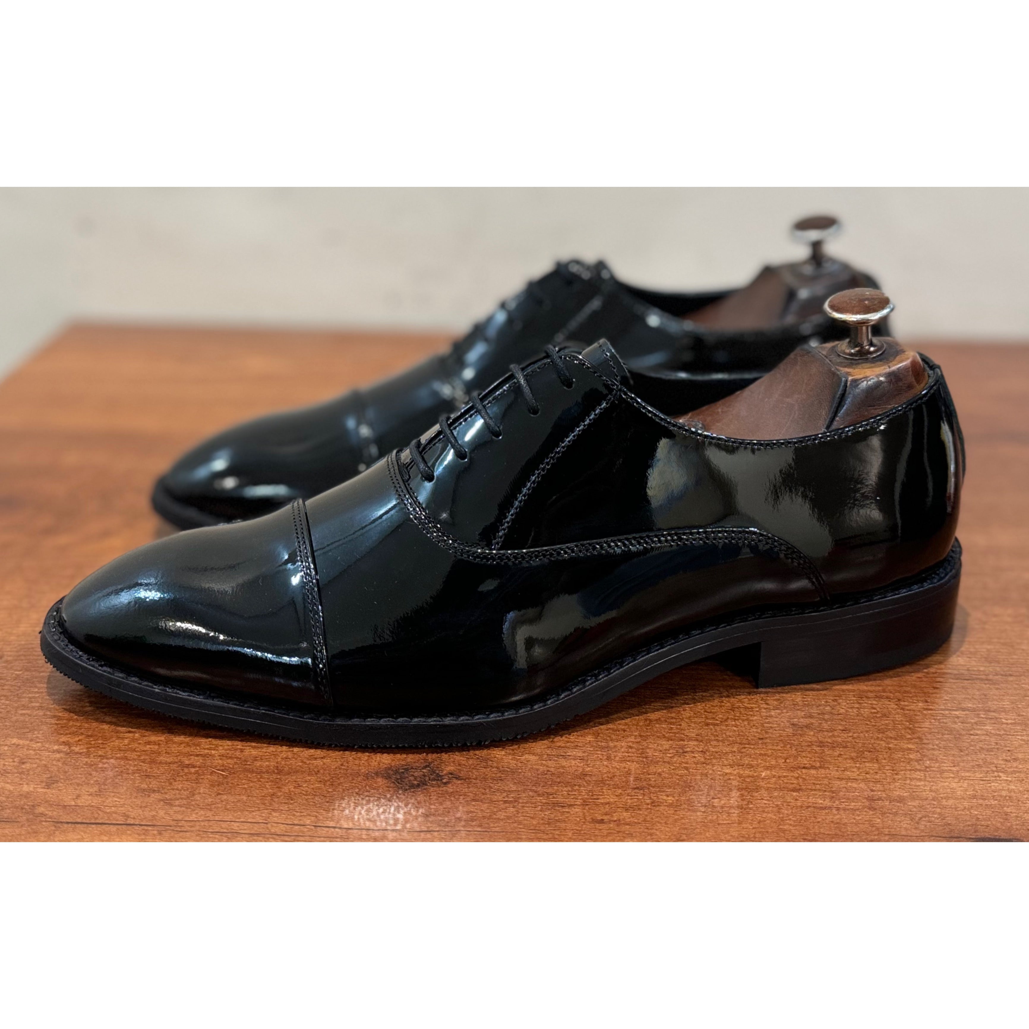 Cap Toe Oxfords Patent Laceups Round Toe