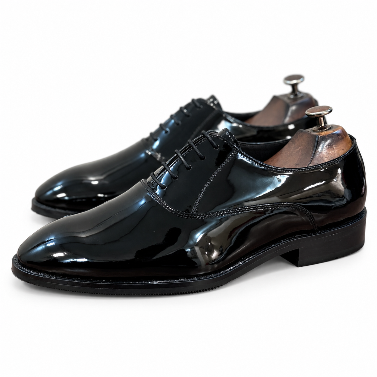Noir Monarch Patent Oxford