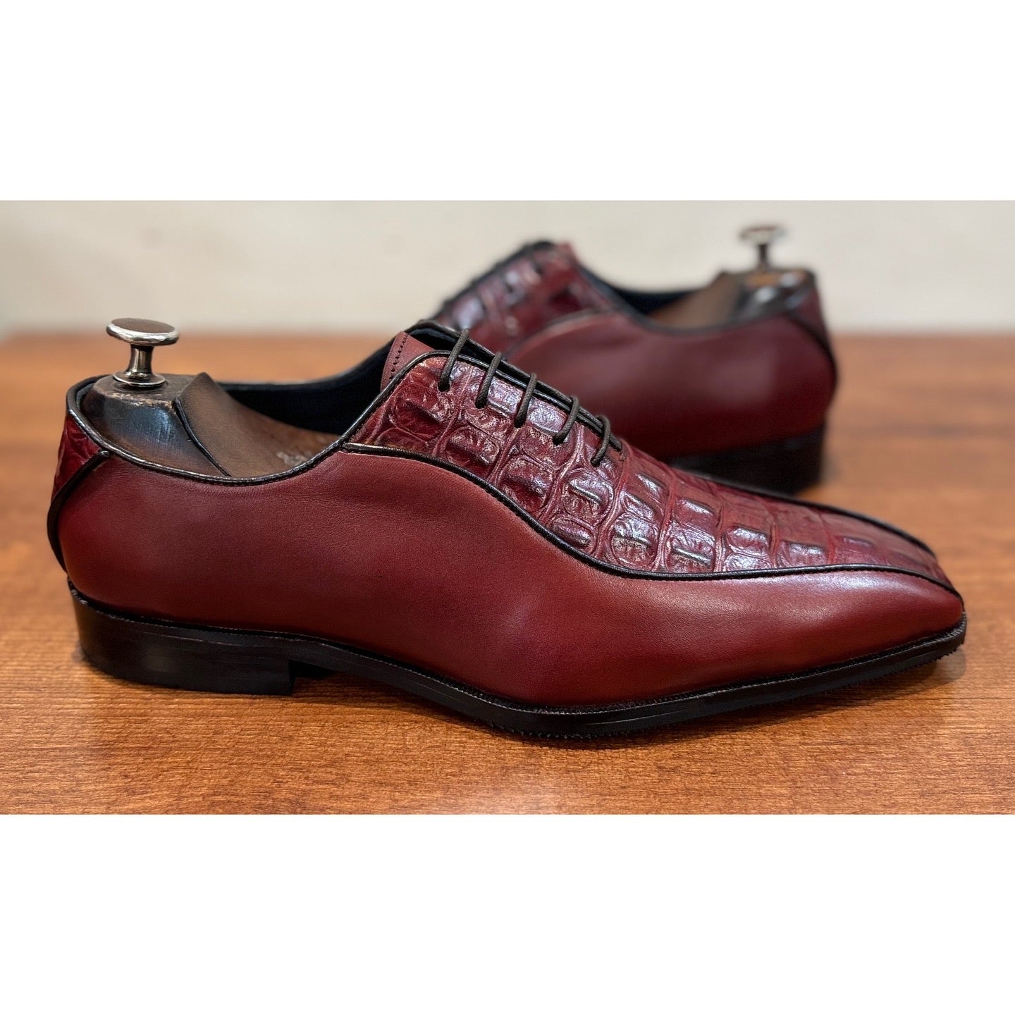 Cherwell | Hand Brushed Burgundy