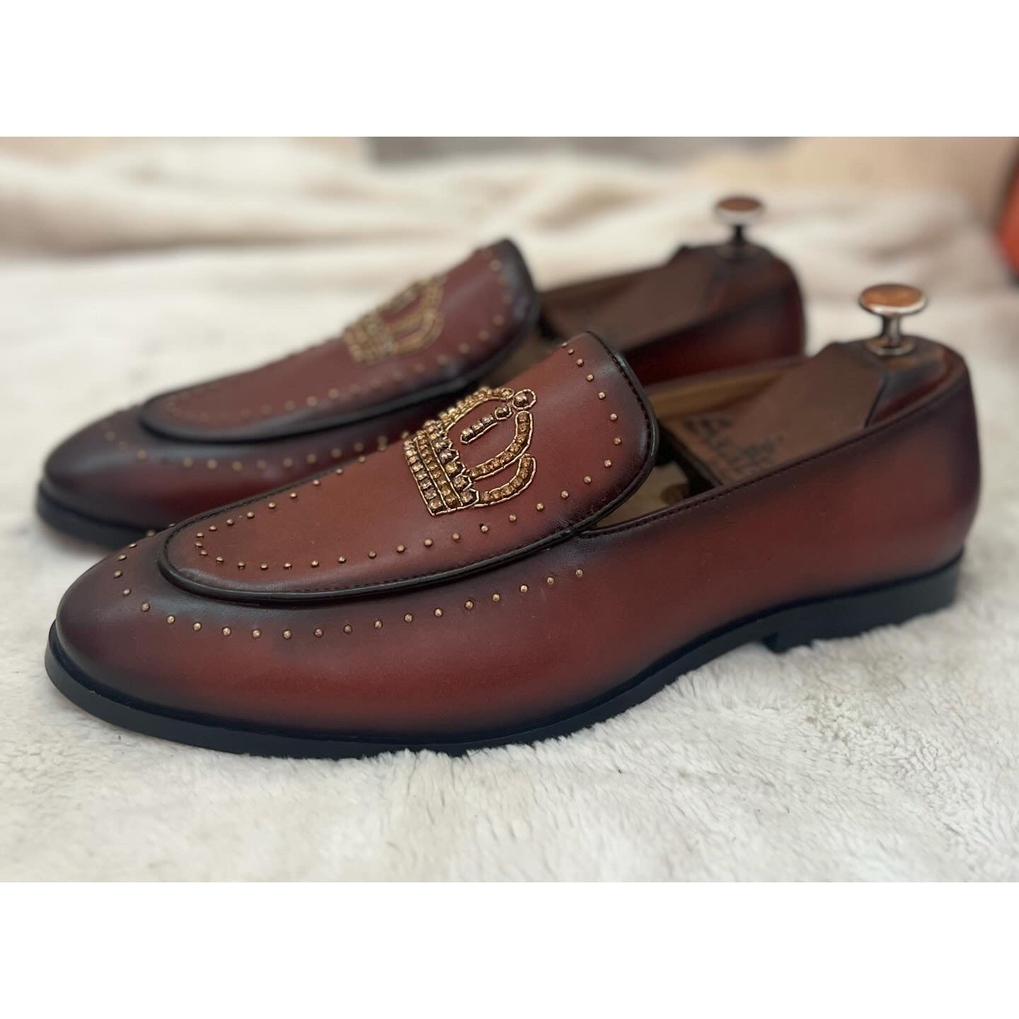Tan Crown Zardosi Slipons