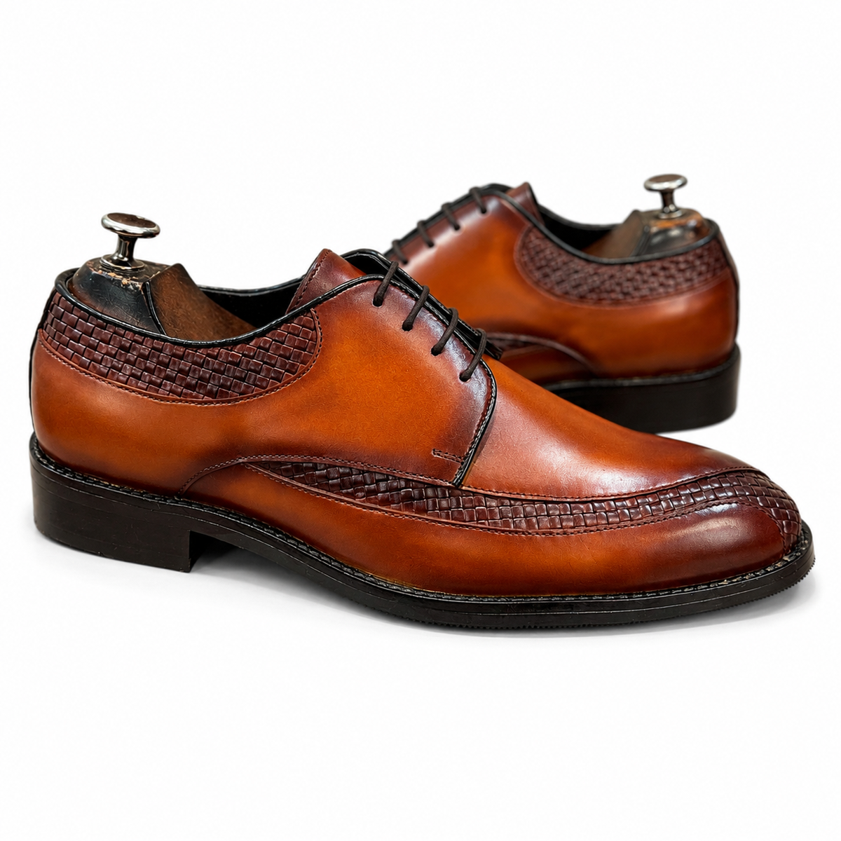 Cognac Royale Woven Leather Derby