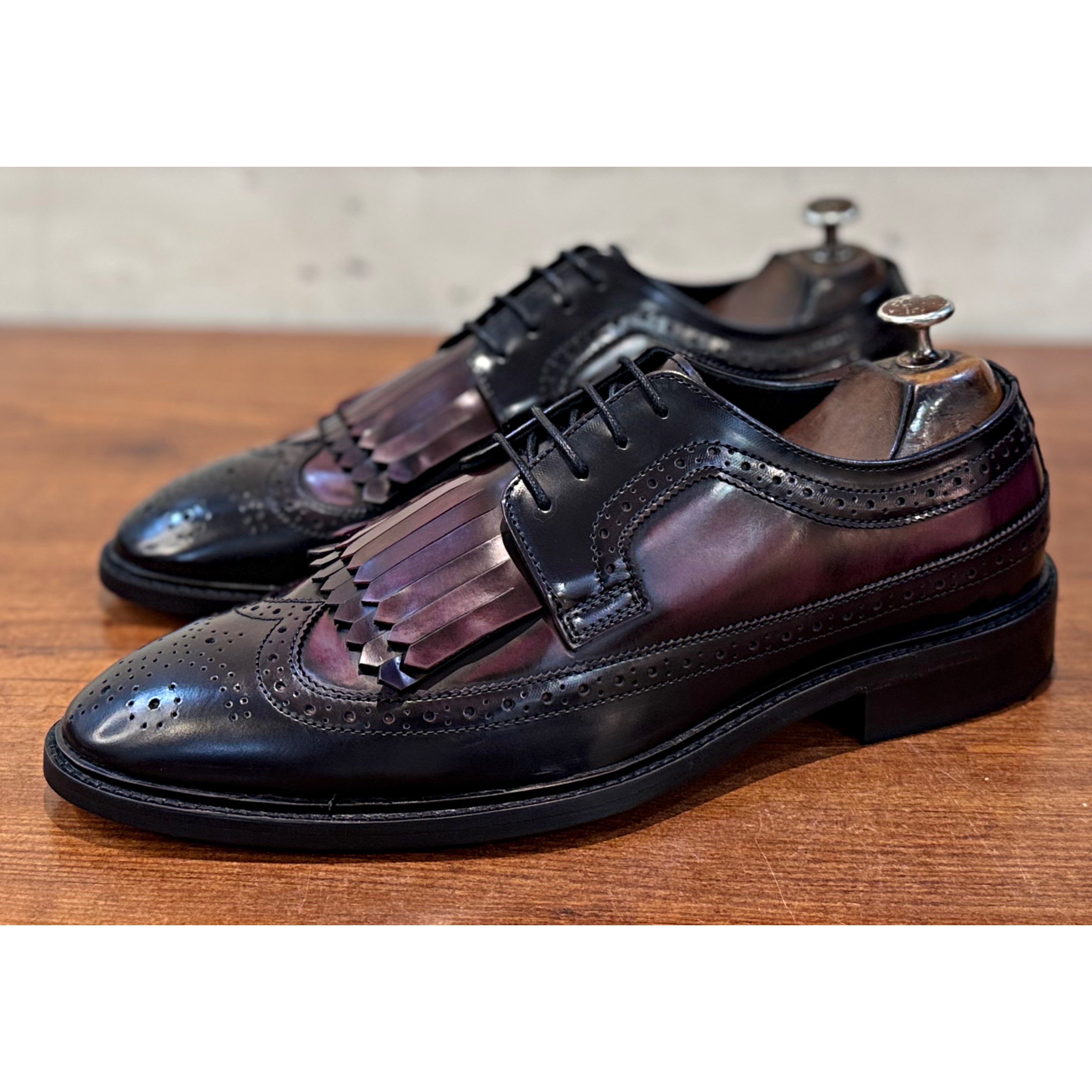 Wingtip Brouges Fringe Black