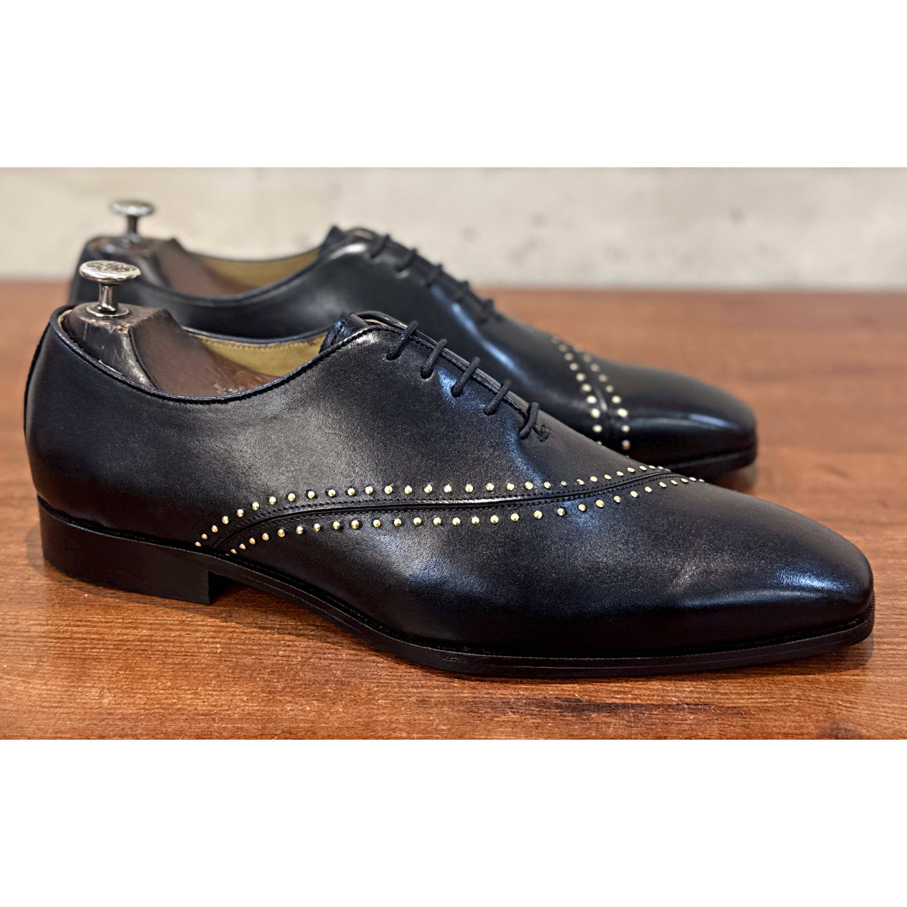Noir Rivet Oxford Shoes