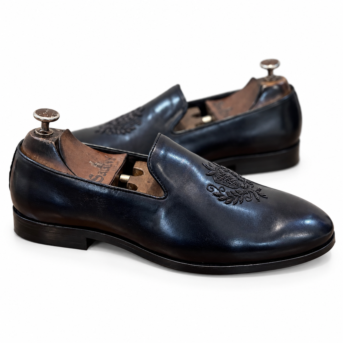 Black Crest Embroidery Slipon