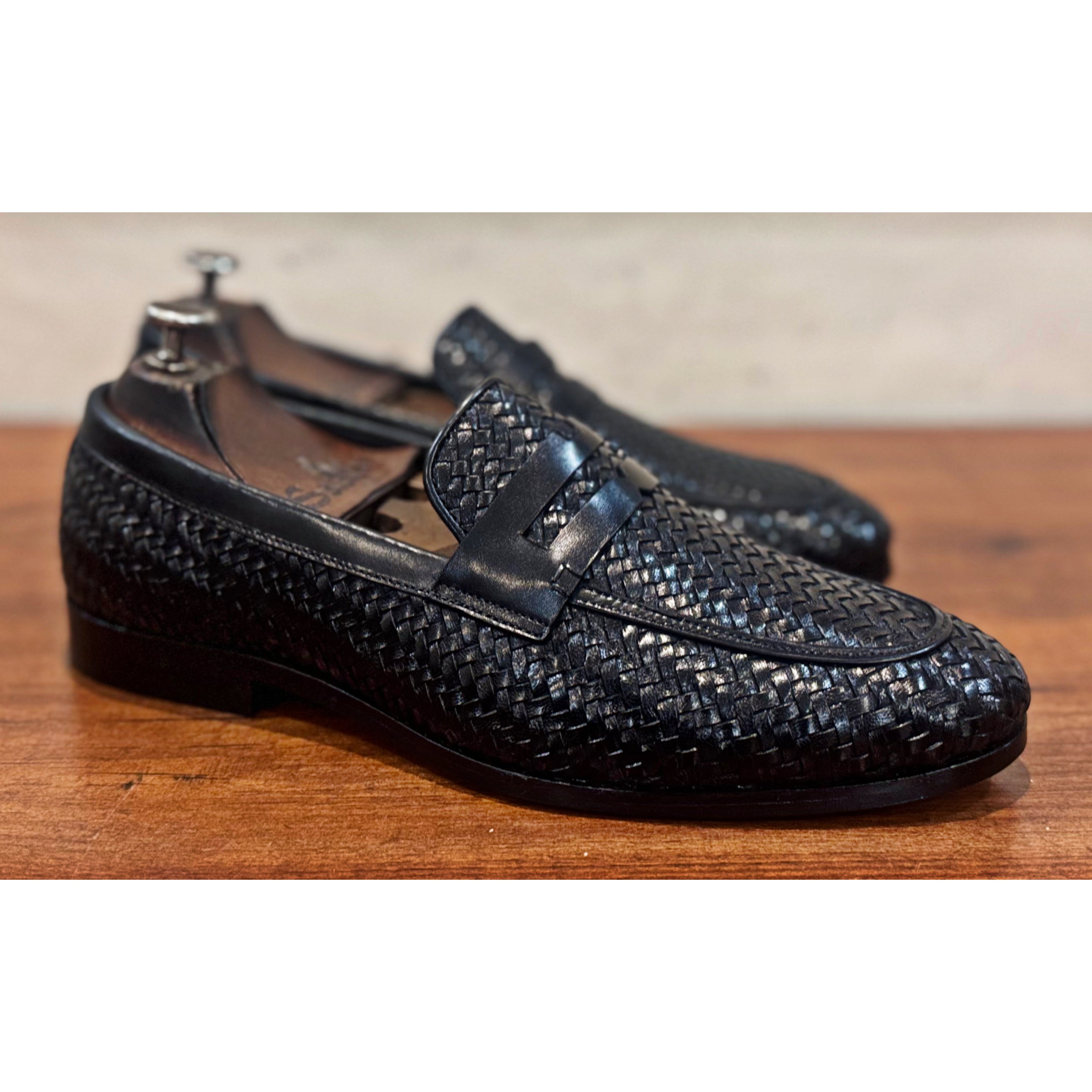 Penny Loafers Weave Leather Black