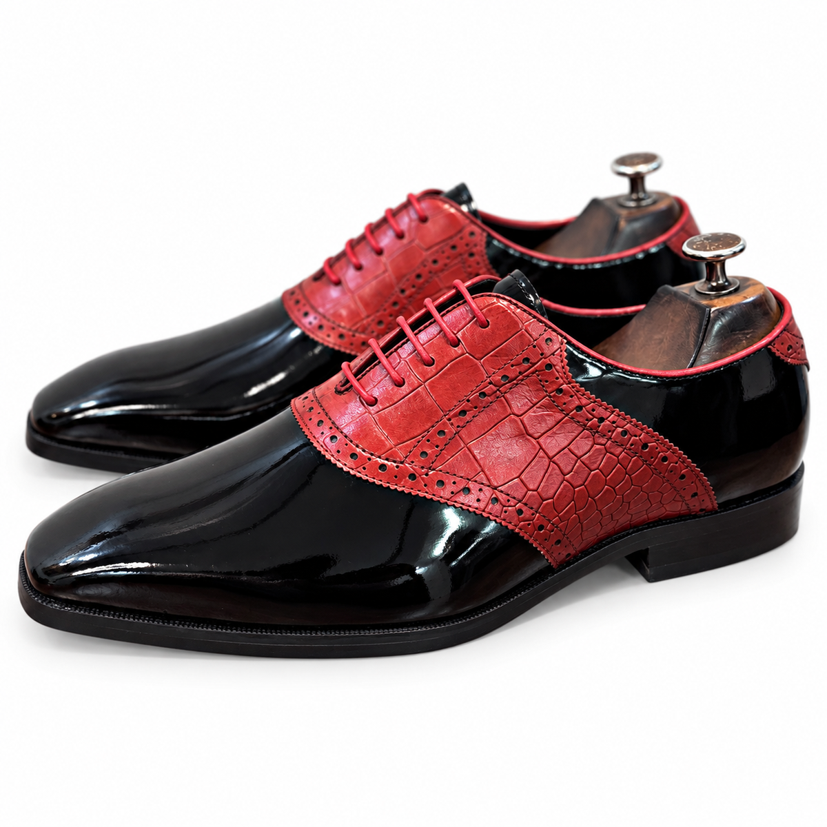 Noir Rouge Croco Oxfords