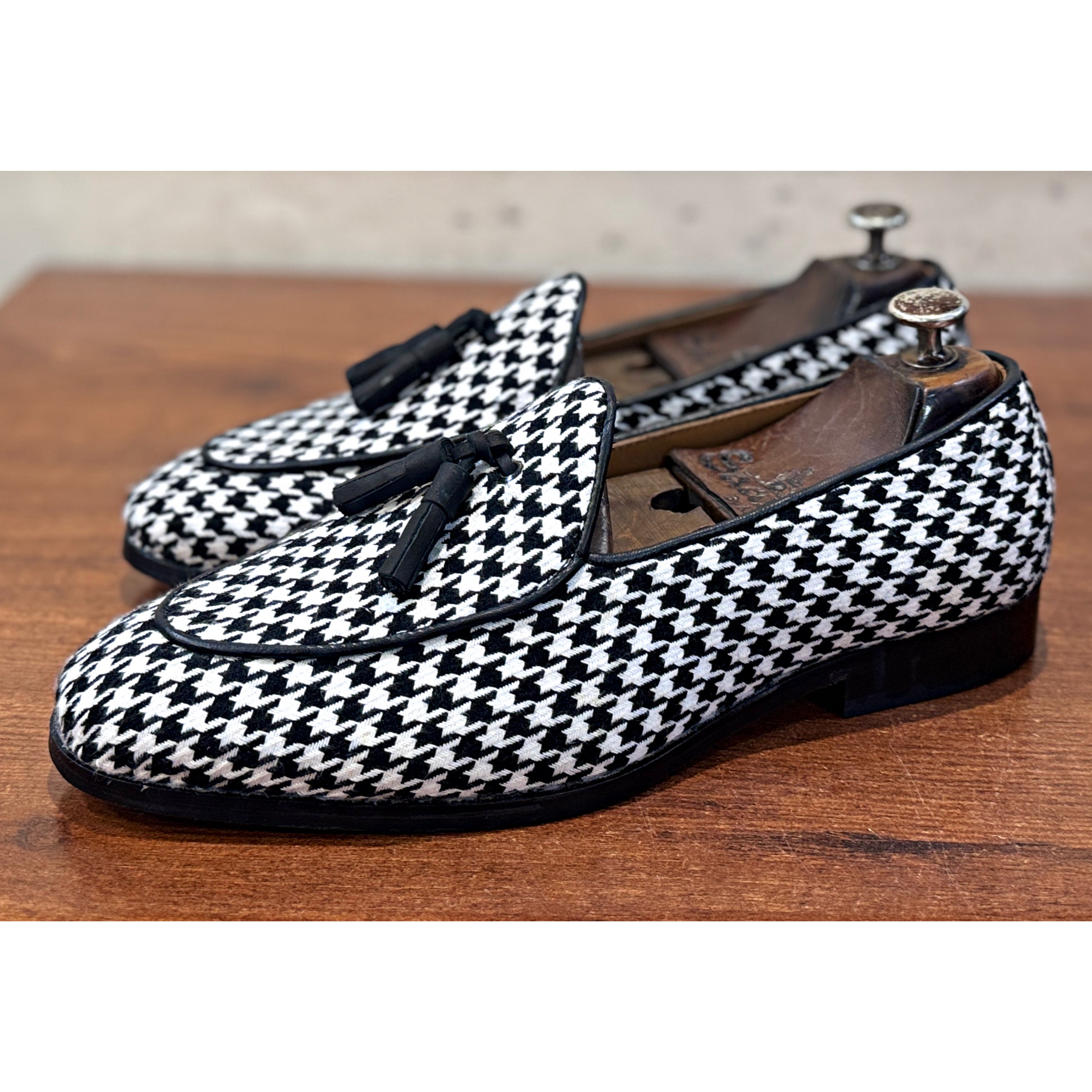 The Windsor Houndstooth Tassel Loafer