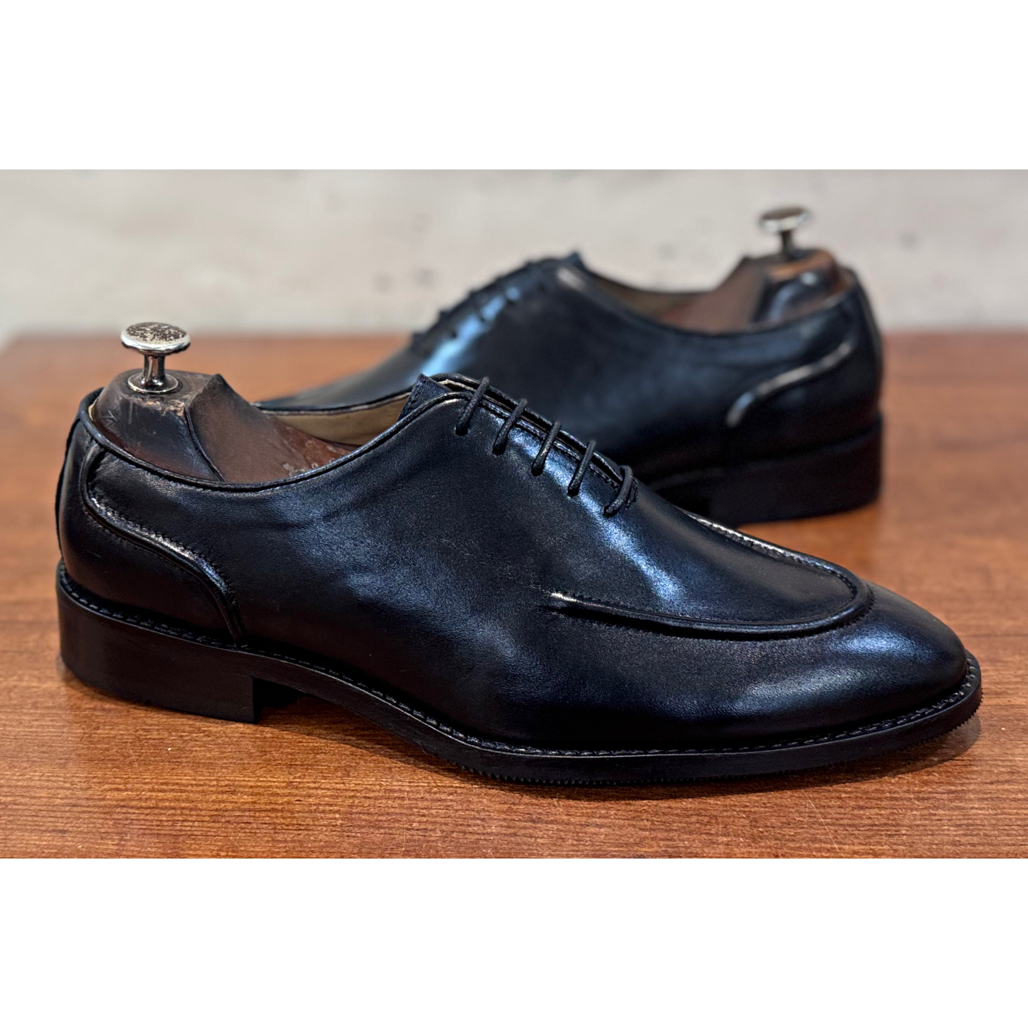 Black Oxfords C