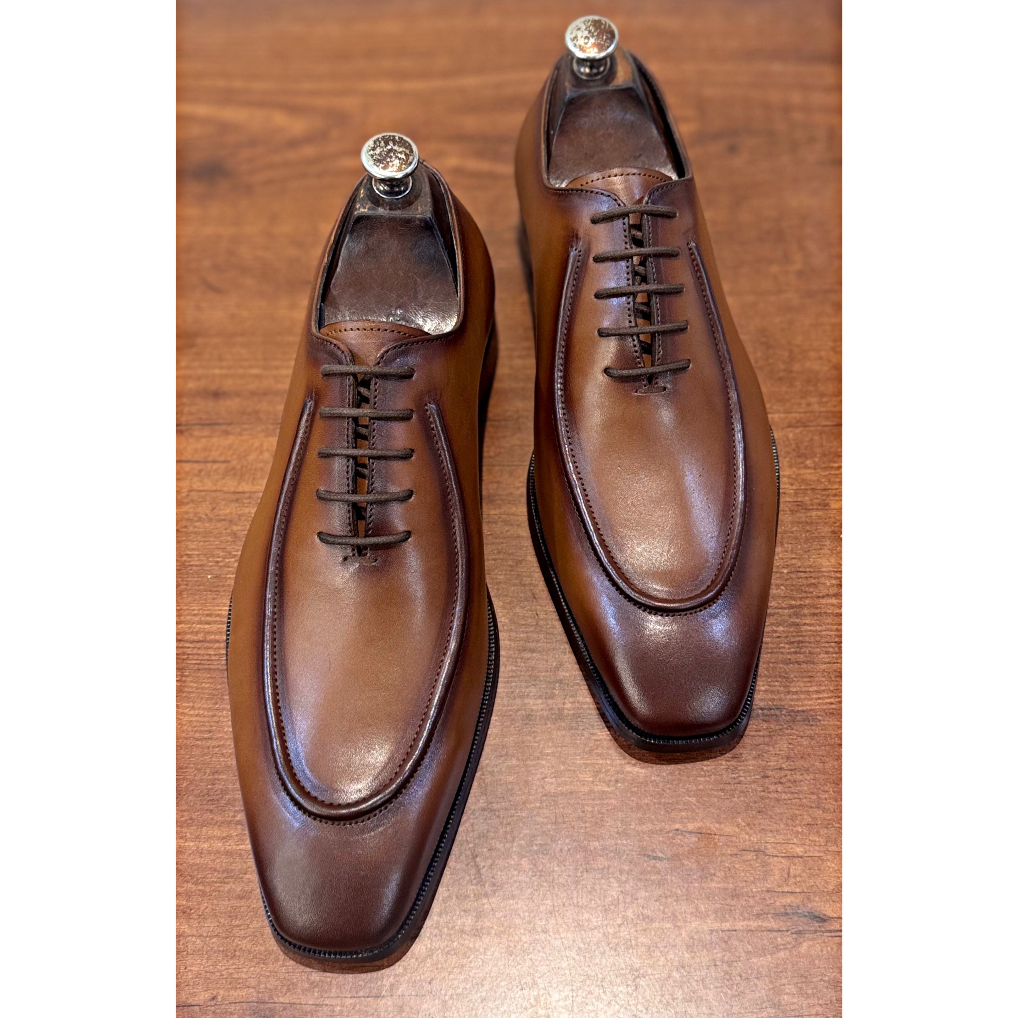 Chestnut Apron-Toe Oxford
