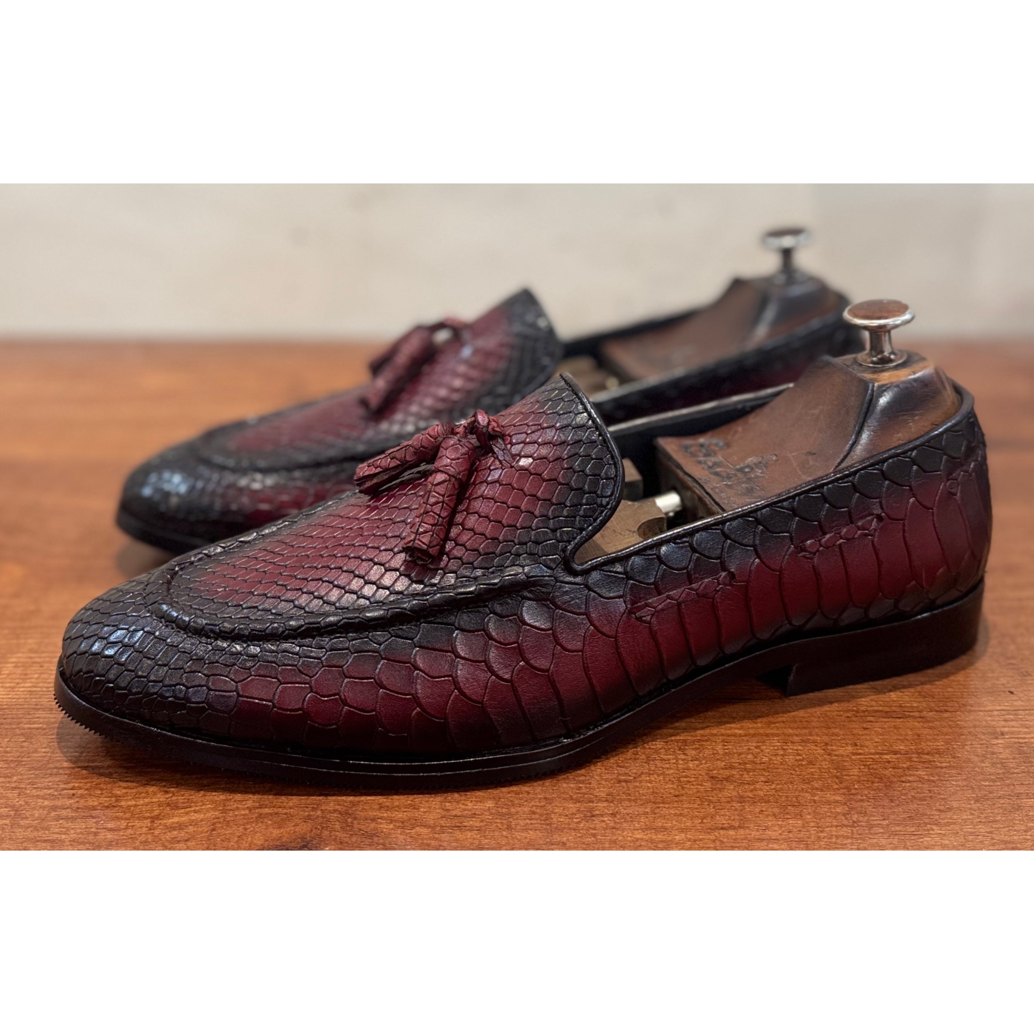 Python Embossed Loafers With Tassels R