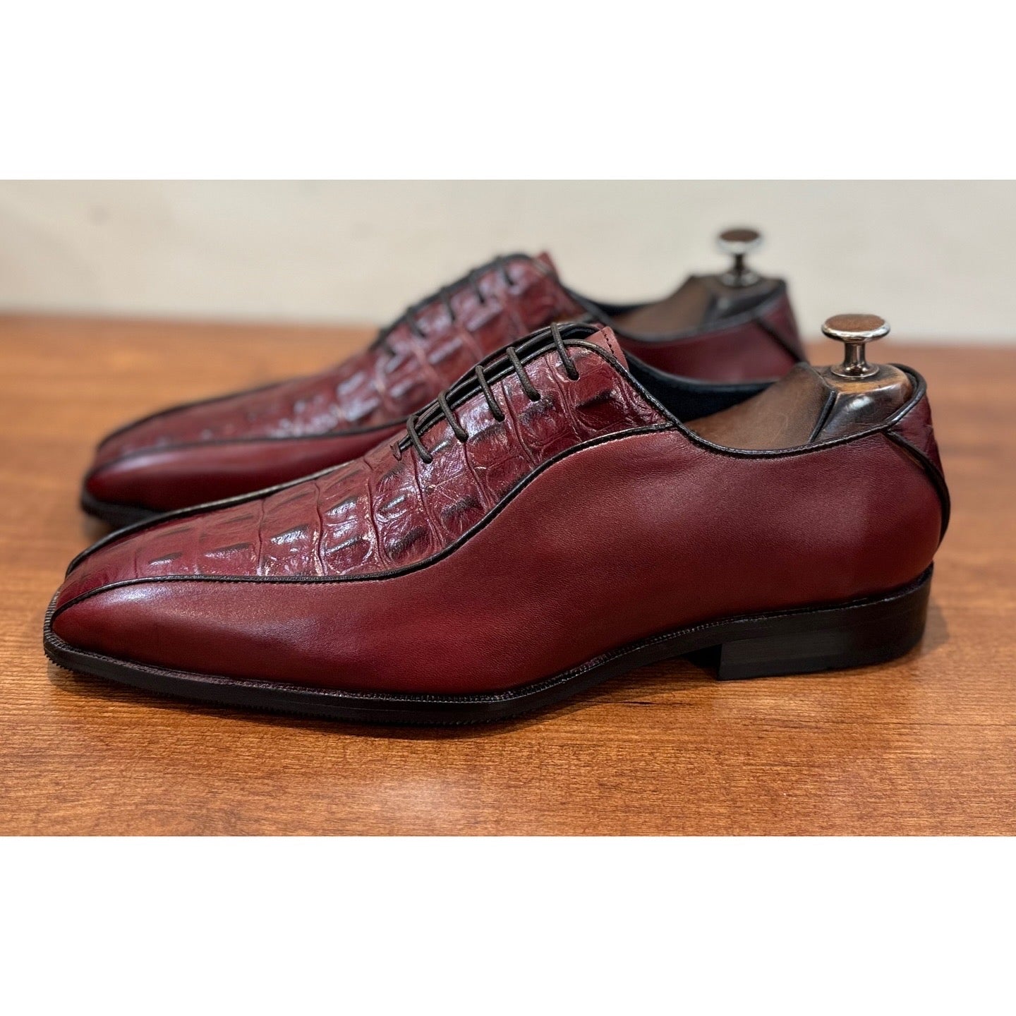 Cherwell | Hand Brushed Burgundy