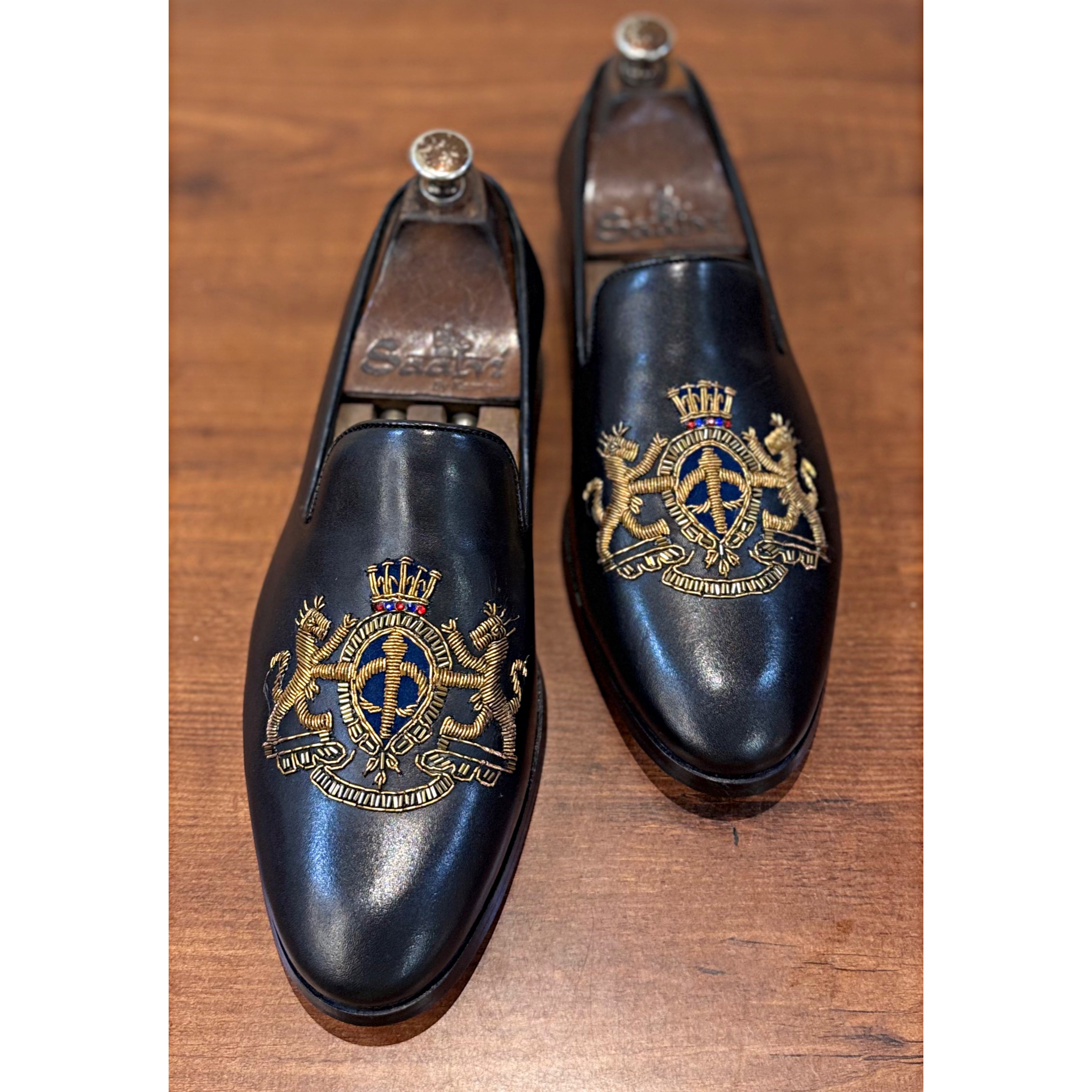 Royal Hand Zardosi Embroidery Slipons