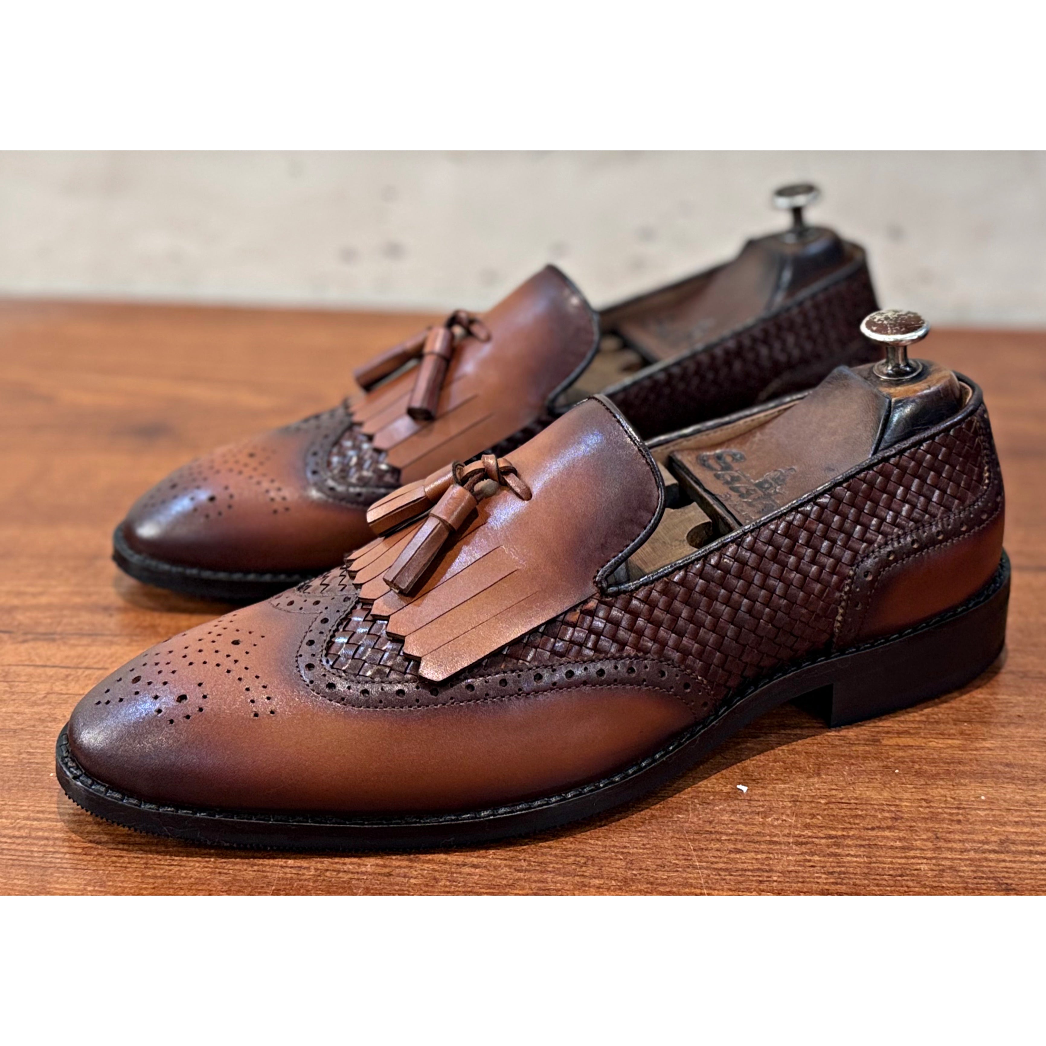 Wingcap Loafers With Fringes & Tassels