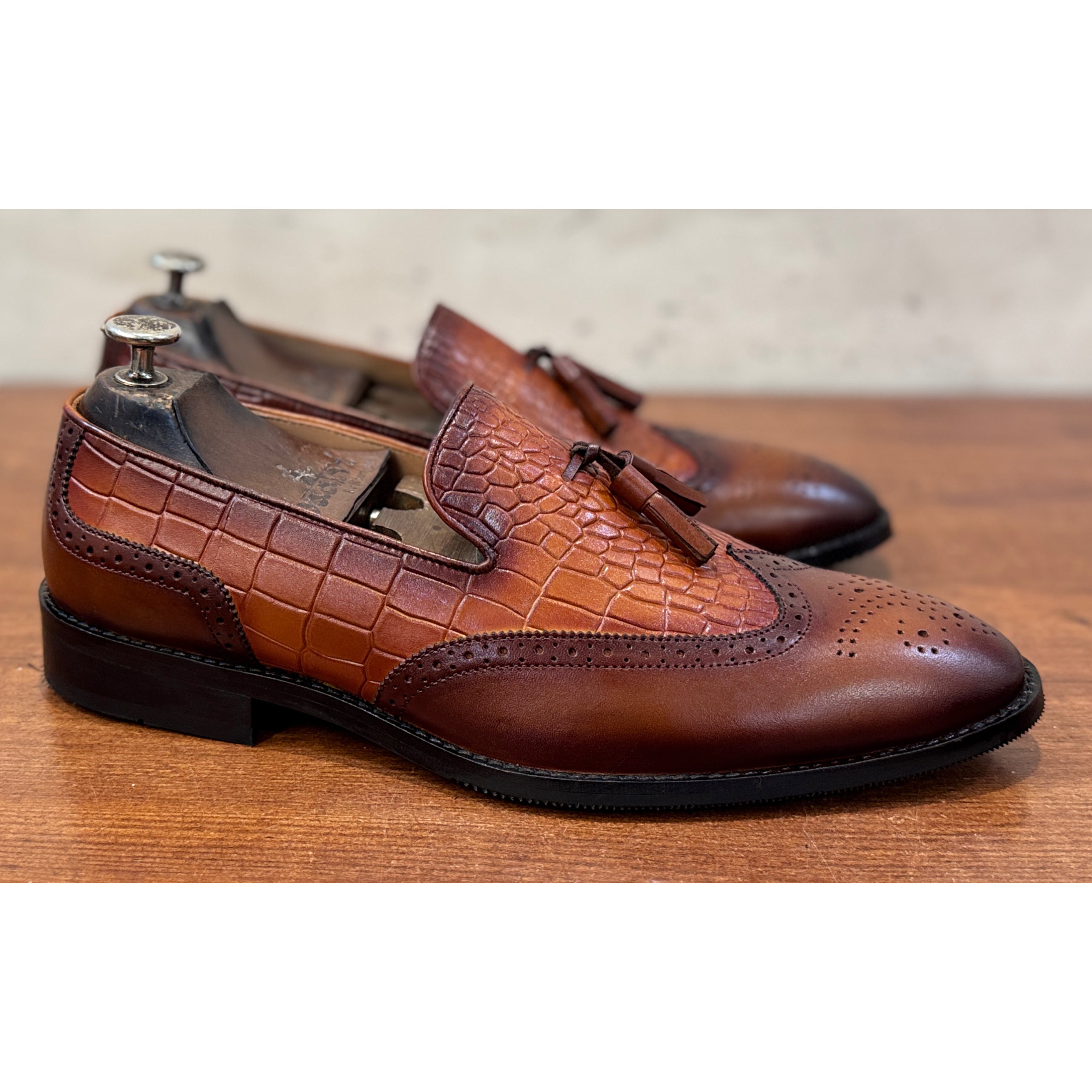 Regal Croco Tassel Wingtip Loafers – Tan Brown