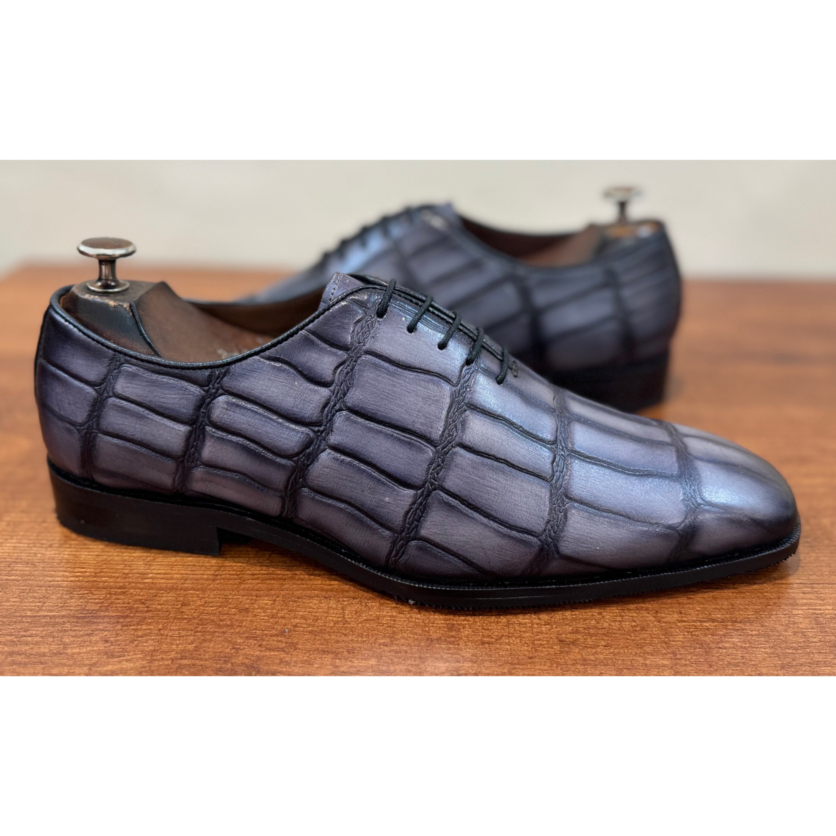 Churchill Grey
