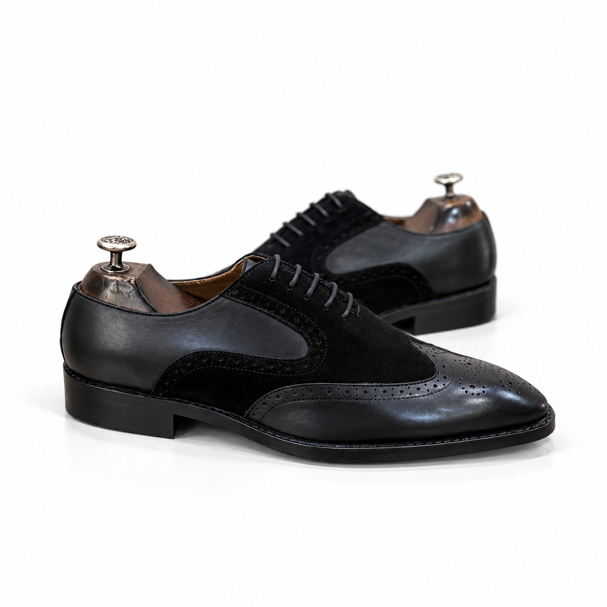 Noir Regent — Black Leather & Suede Wingtip Oxfords