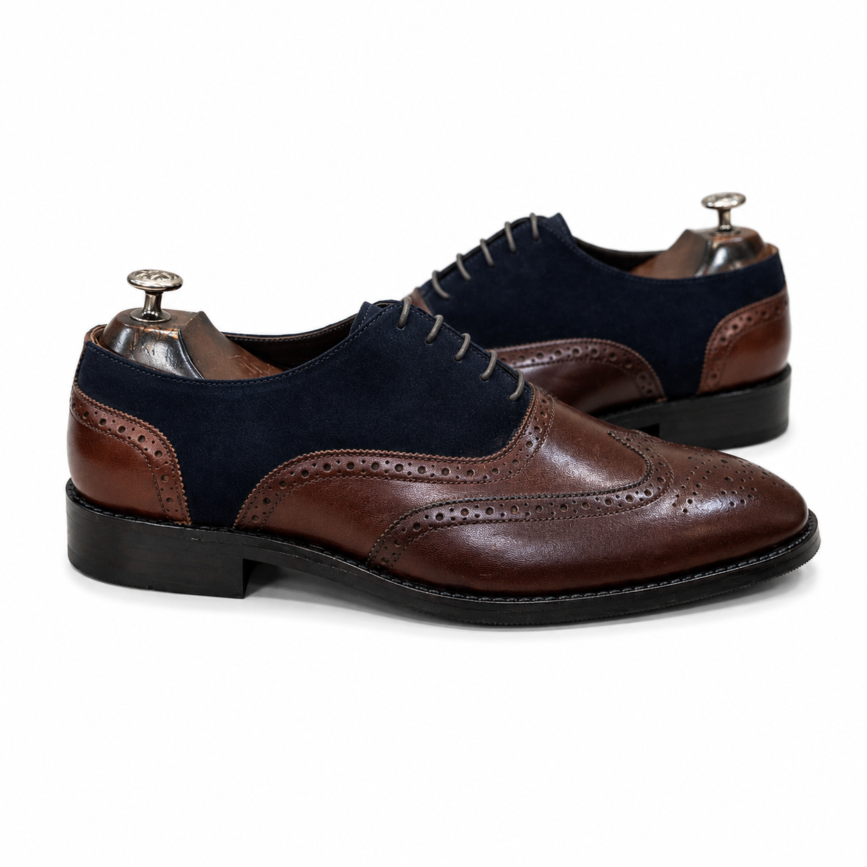 Two-Tone Wingtip Oxford Brogues – Brown & Navy