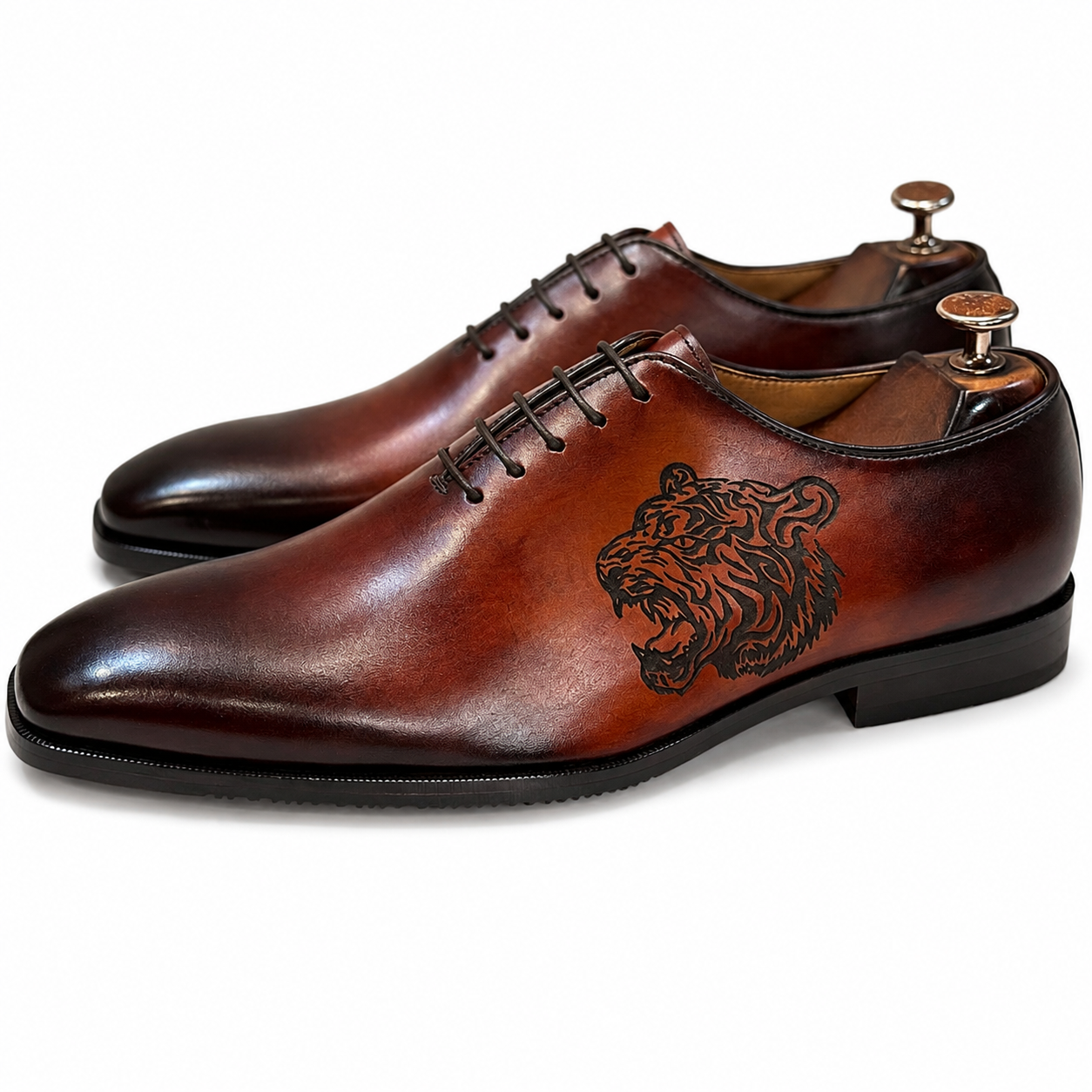 The Roaring Regal Brown