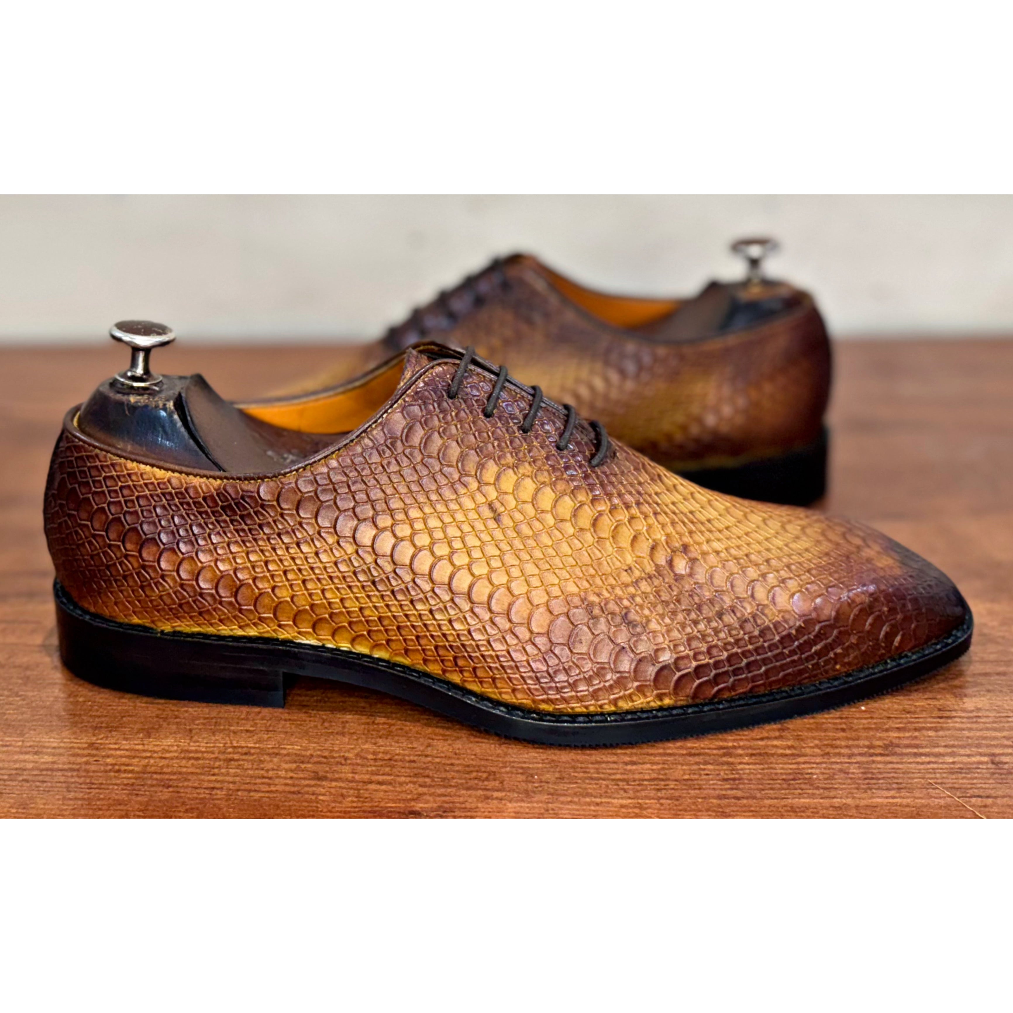 Italia Wholecut Oxfords Python Tan