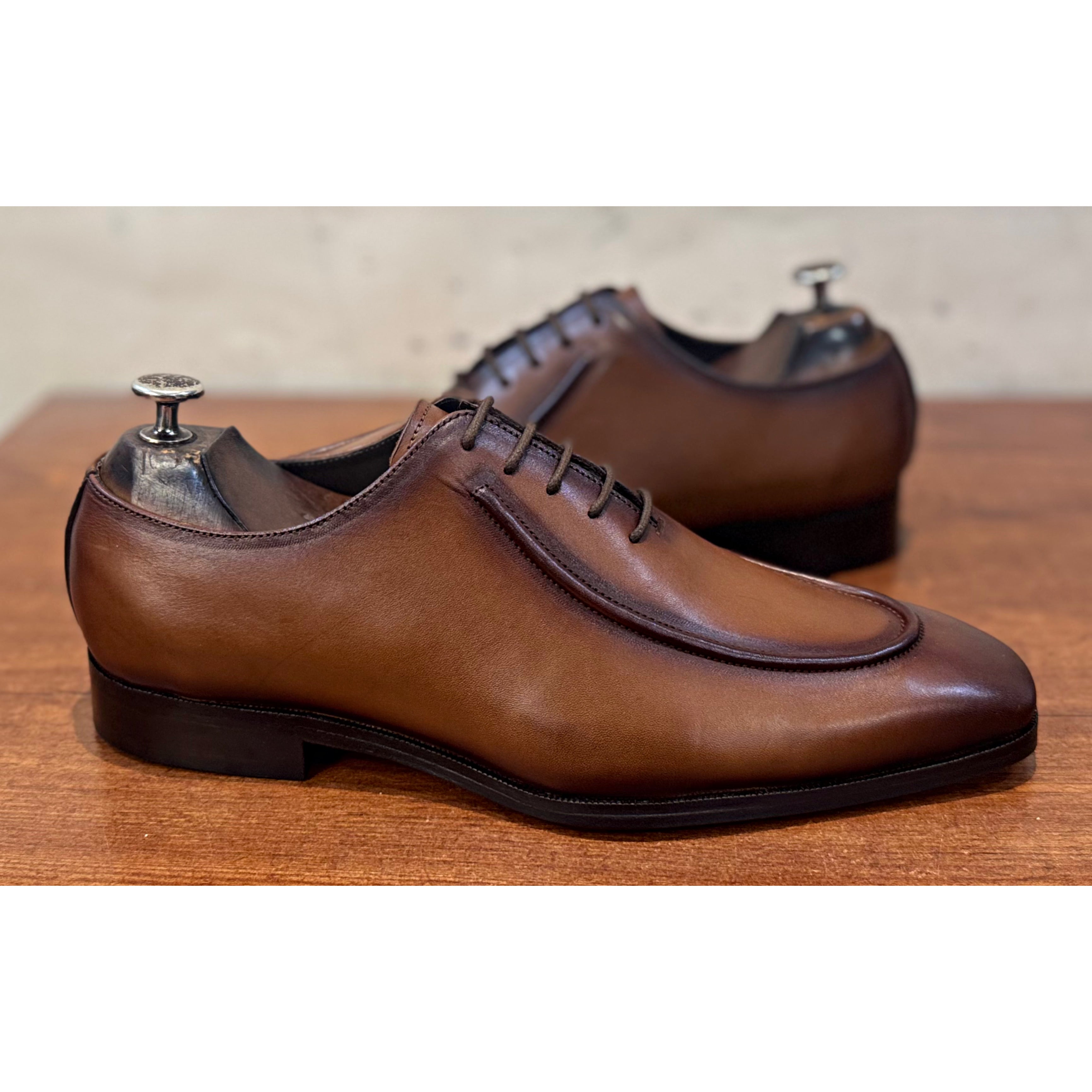 Chestnut Apron-Toe Oxford
