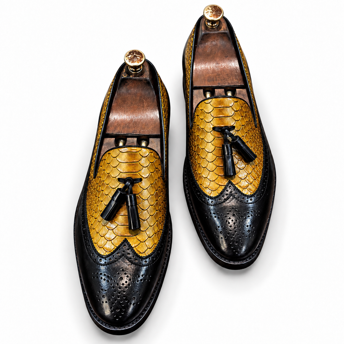 Noir Goldscale Tassel Loafers