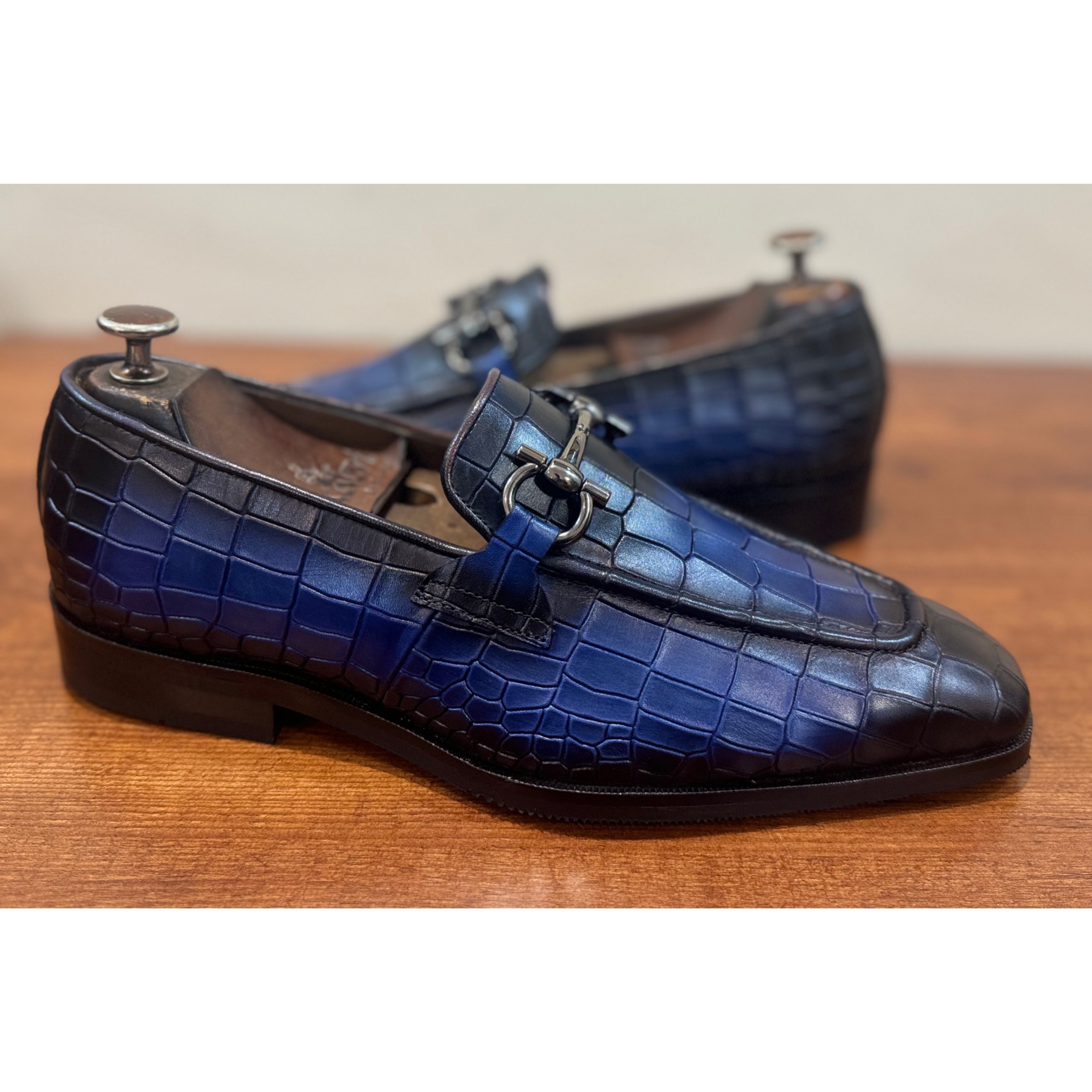 Classic Hand Patina Loafers Blue