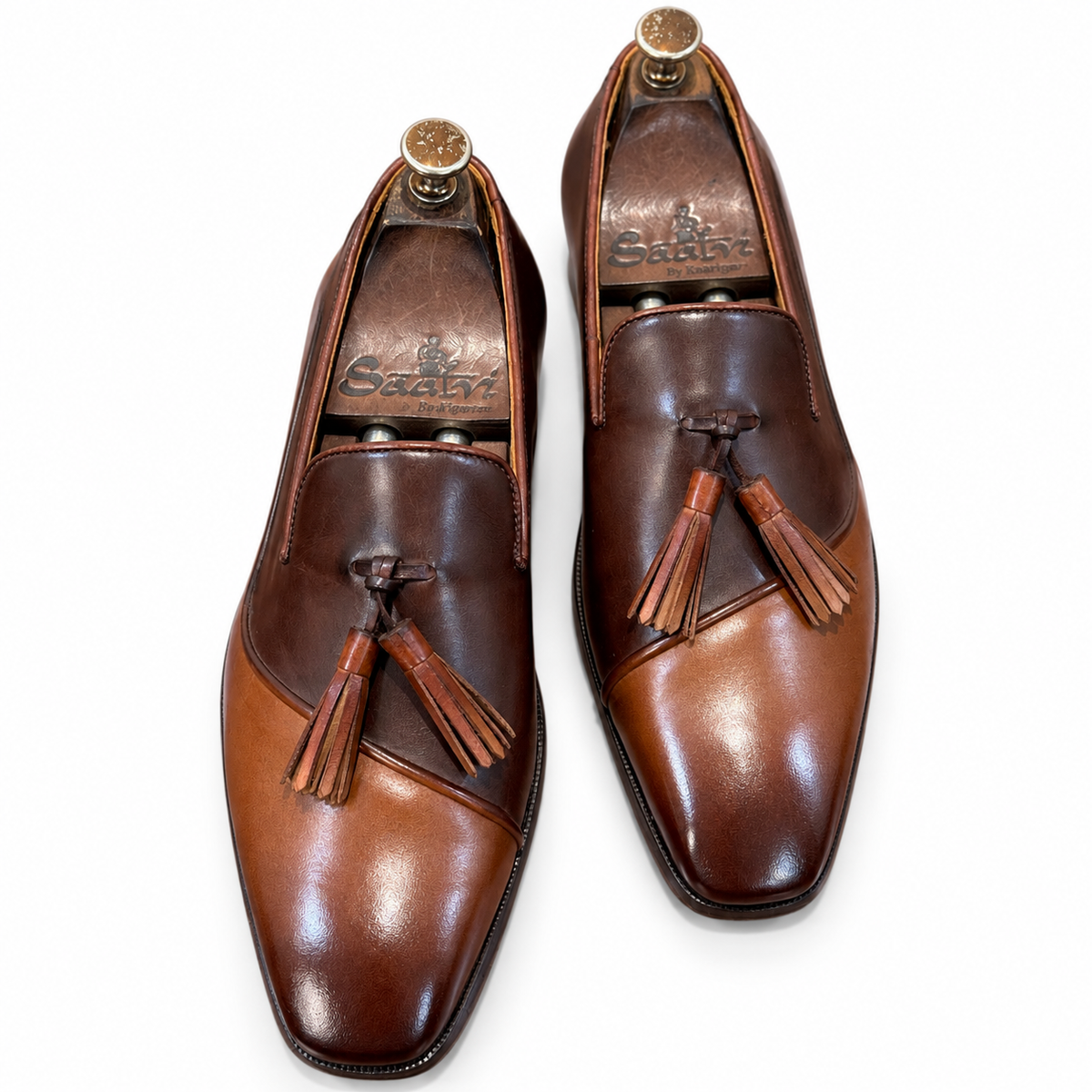 Rocco Dual Tone Hand Patina Tassel