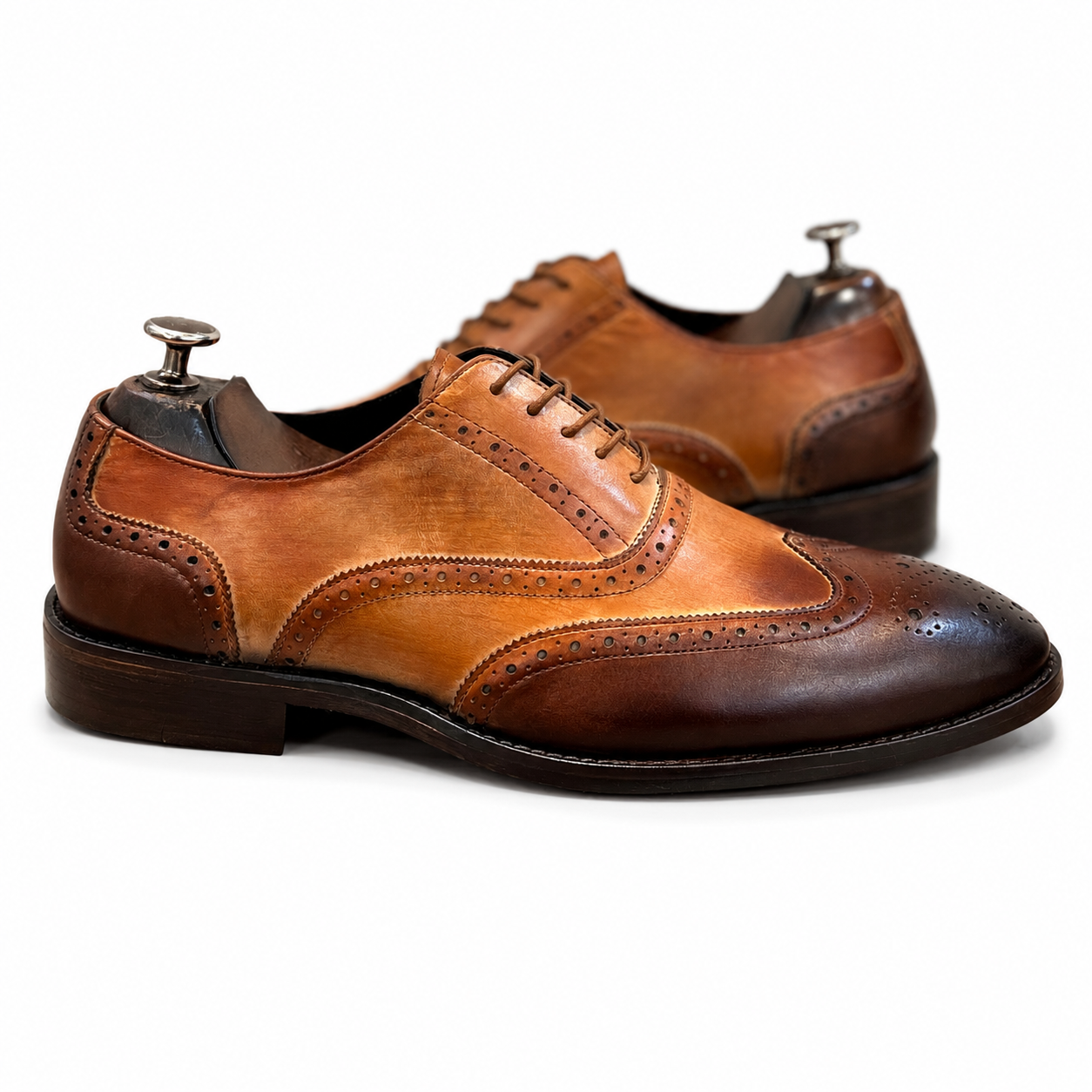 Tan Classic Oxford Brogue’s