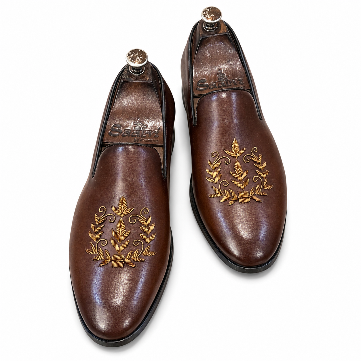 Imperial Zardosi Crest Slip-On – Cognac Brown