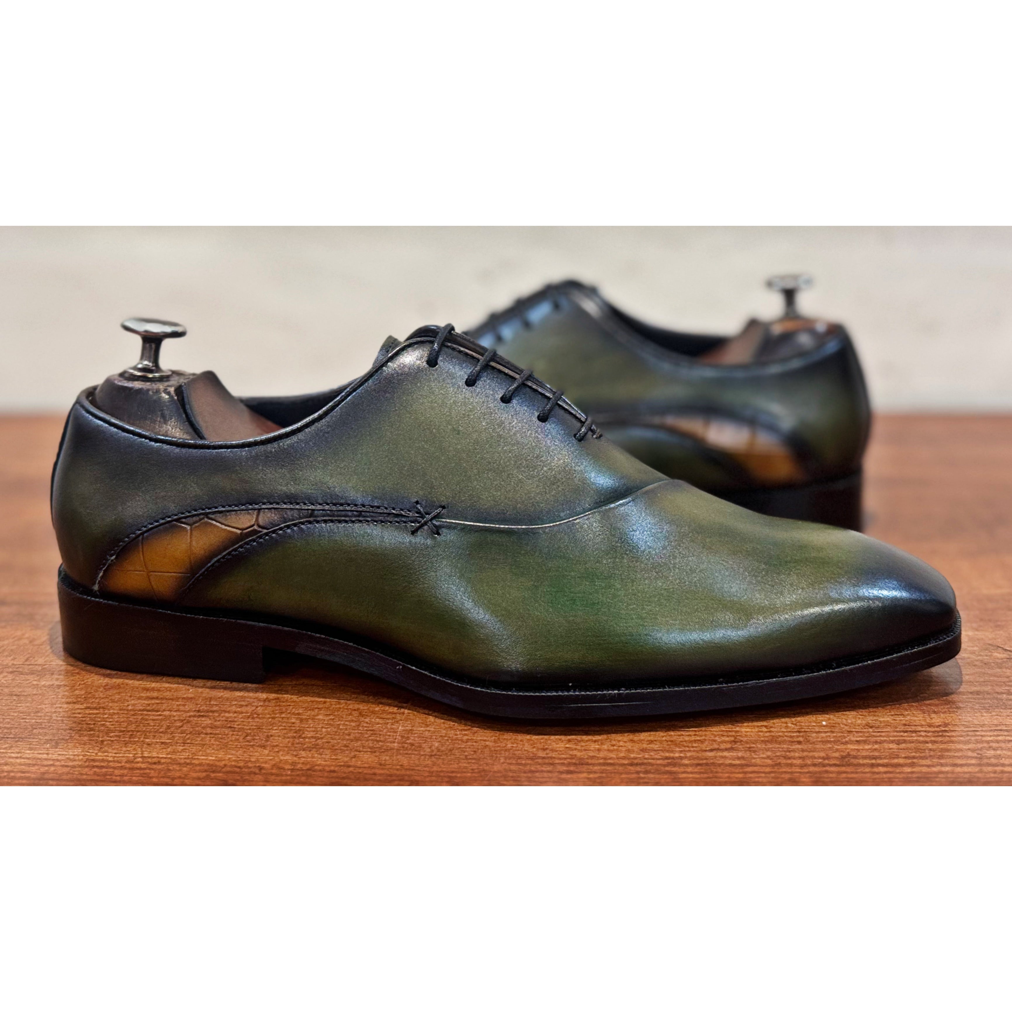Duxford | Green Tan Oxfords