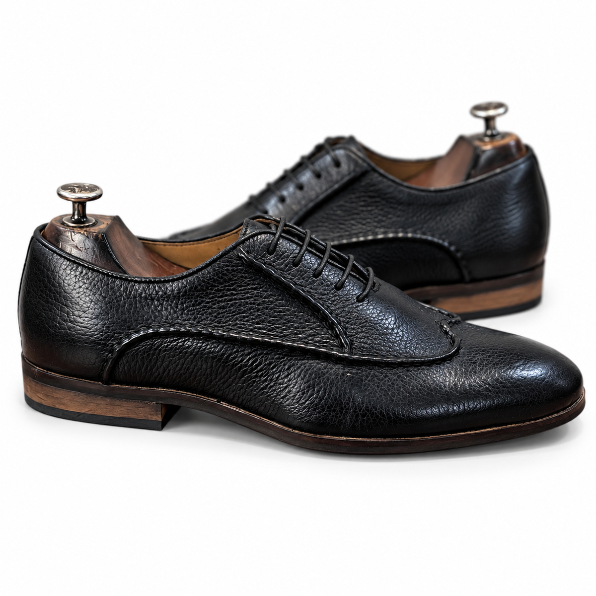 Nero Grain Black Leather Oxfords