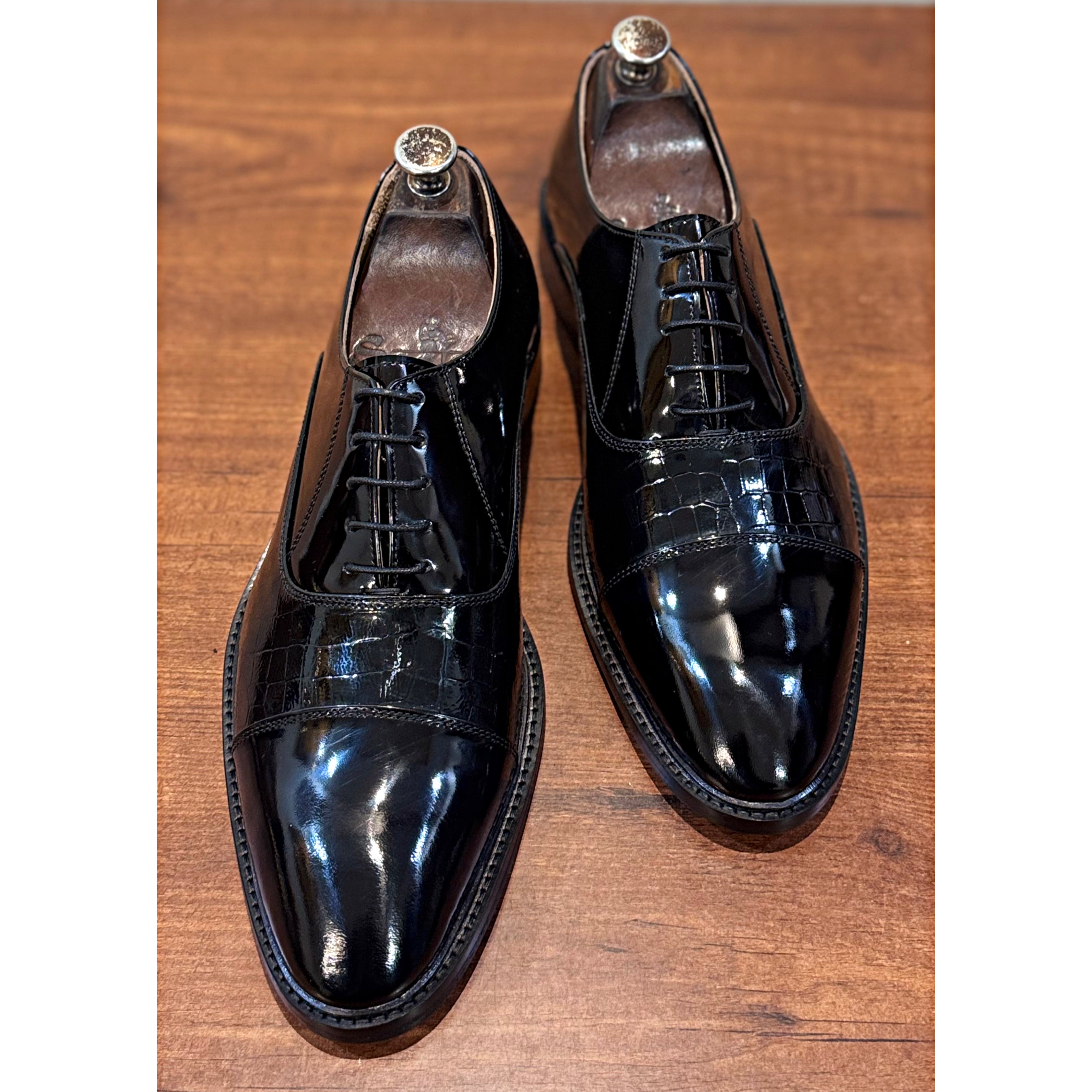 Patent Oxford Croco Laceups