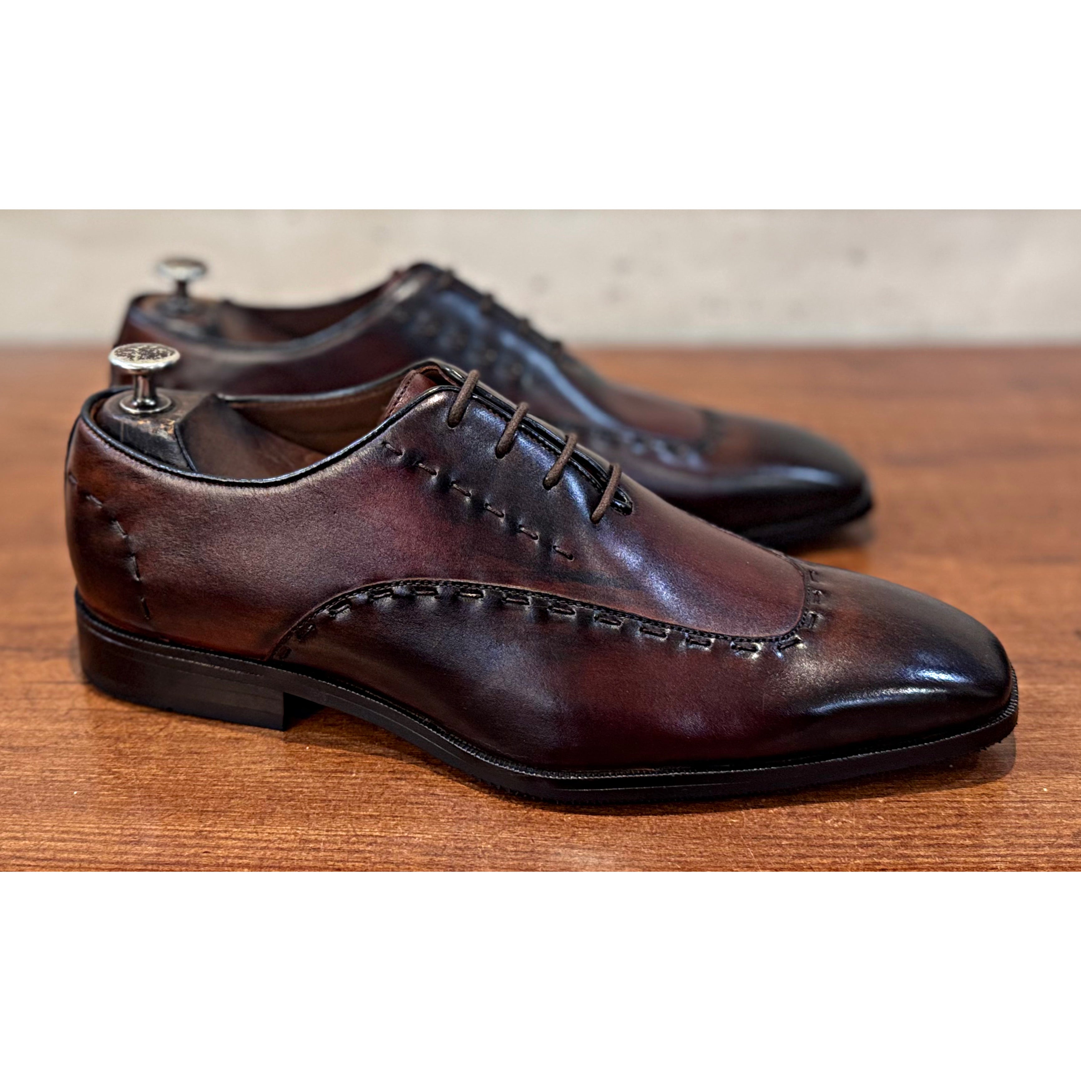 Malvern | Bordo Hand Patina